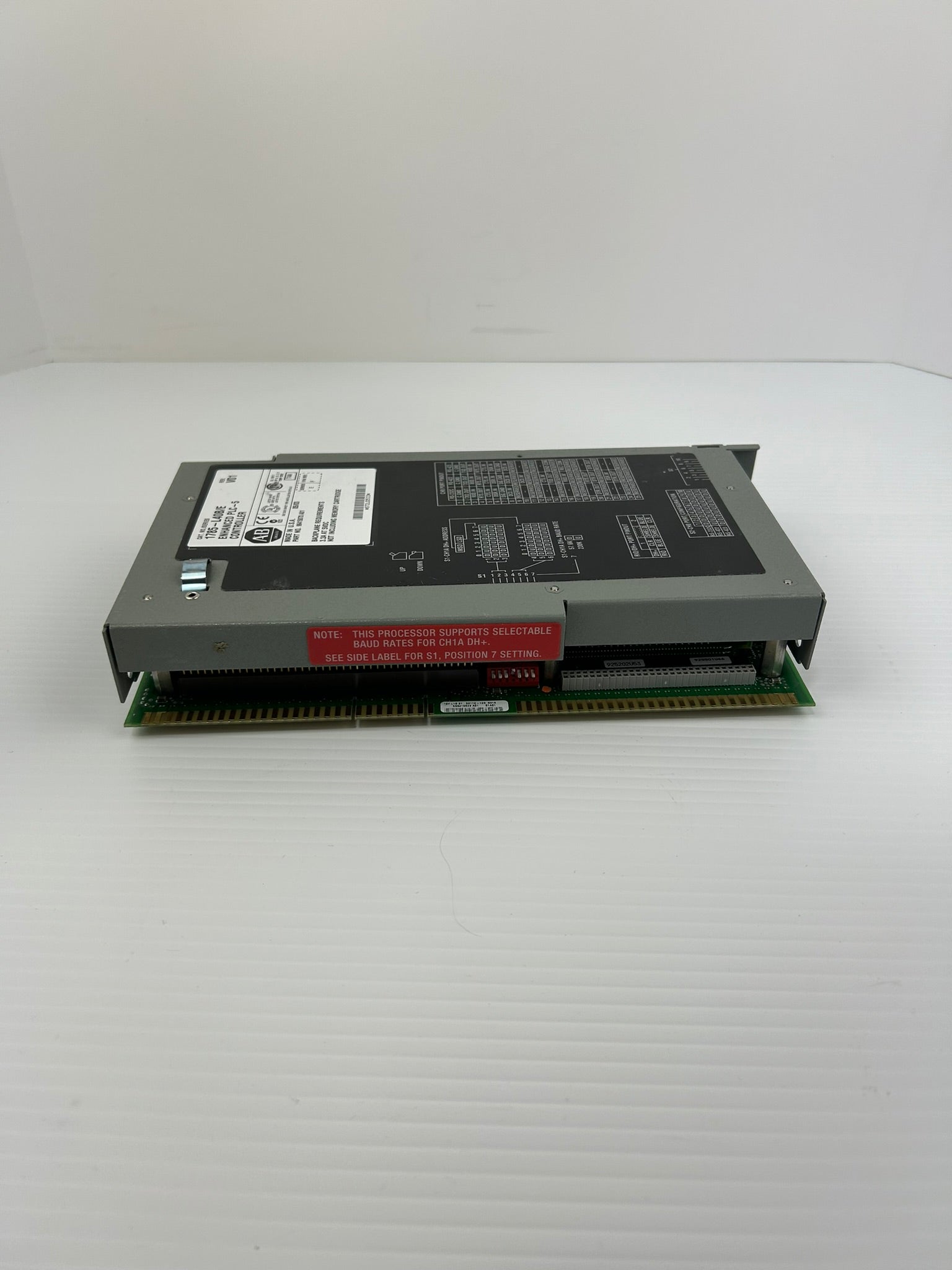Allen-Bradley 1785-L40B Enhanced PLC-5 Controller Rev. V01 Series E 5VDC 3.3A