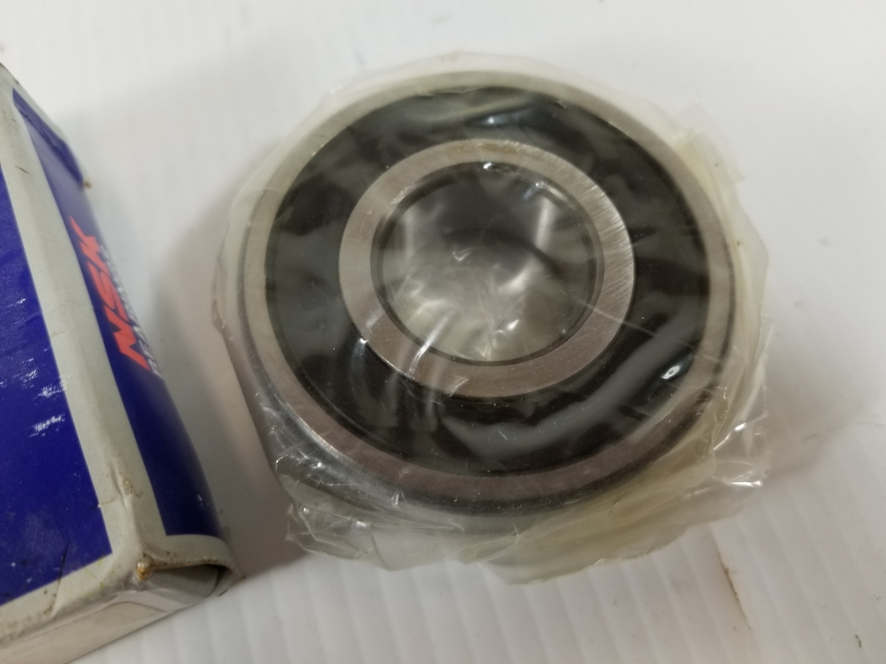 NSK 6306VVC3 Ball Bearing