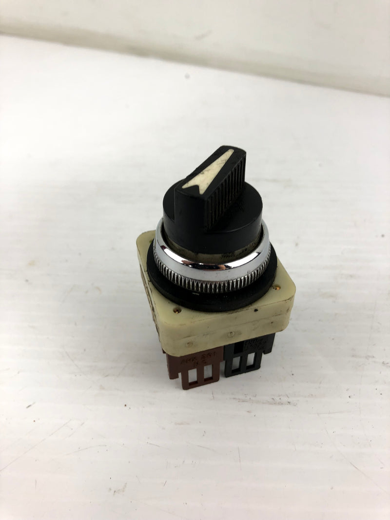 Fuji Electric AH30-P2 On Off Command Switch