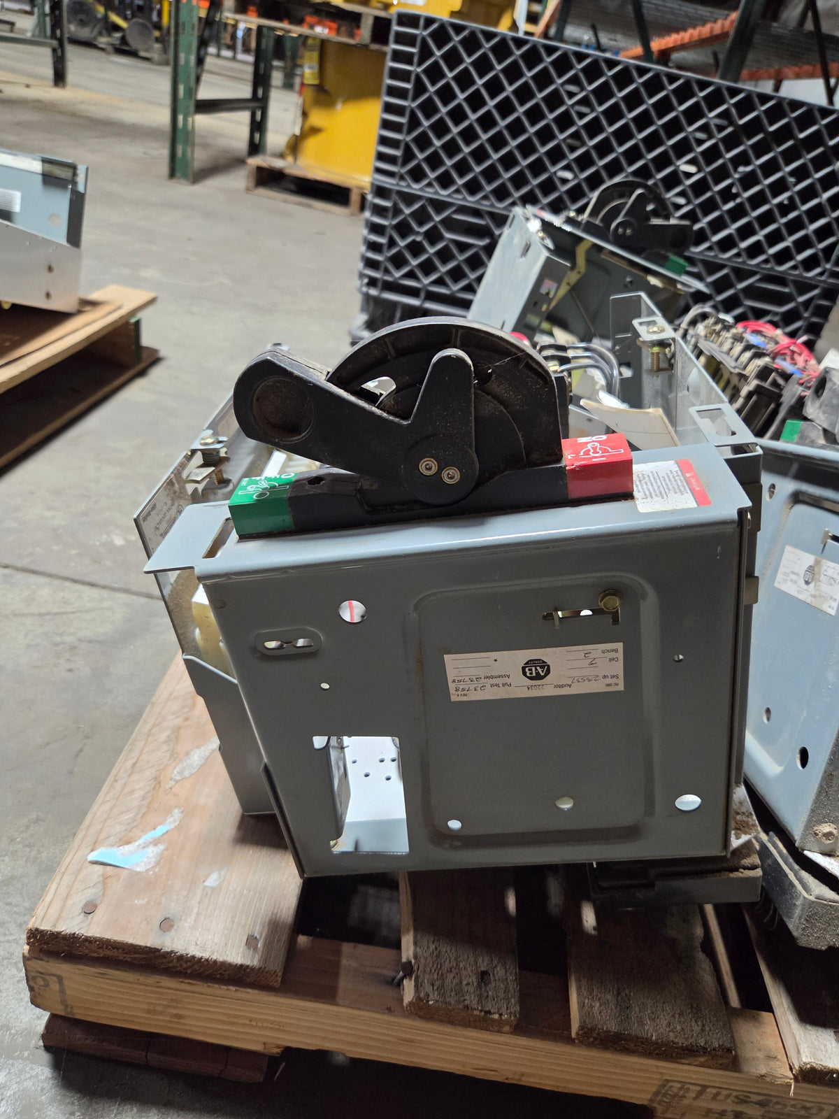 Allen-Bradley 2113B MCC Bucket Size 1 FVNR 15A Breaker 3.0HP 3PH 480V - No Door