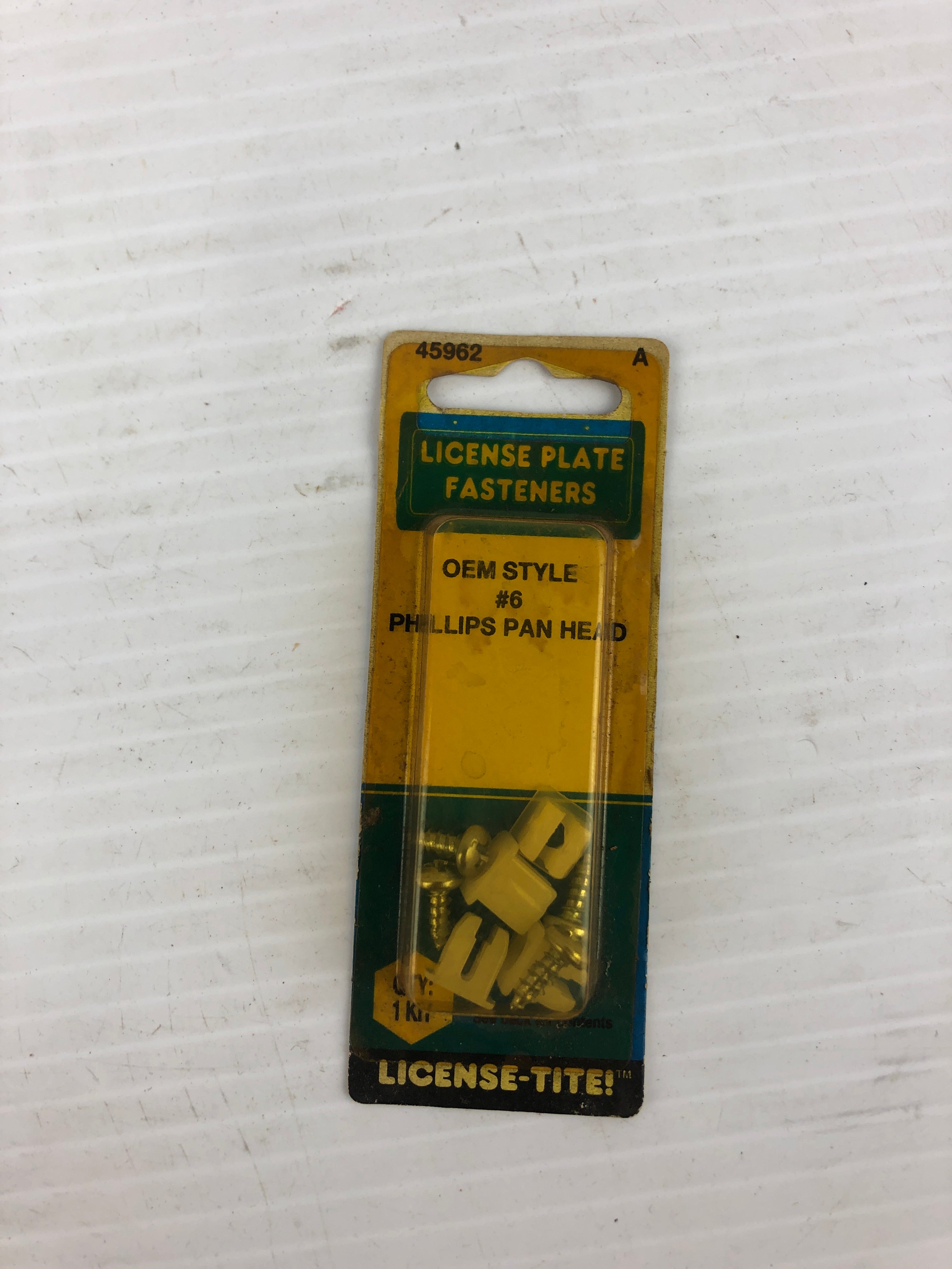 Motormite 45962 License Plate Fasteners OEM Style #6 Phillips Pan Head
