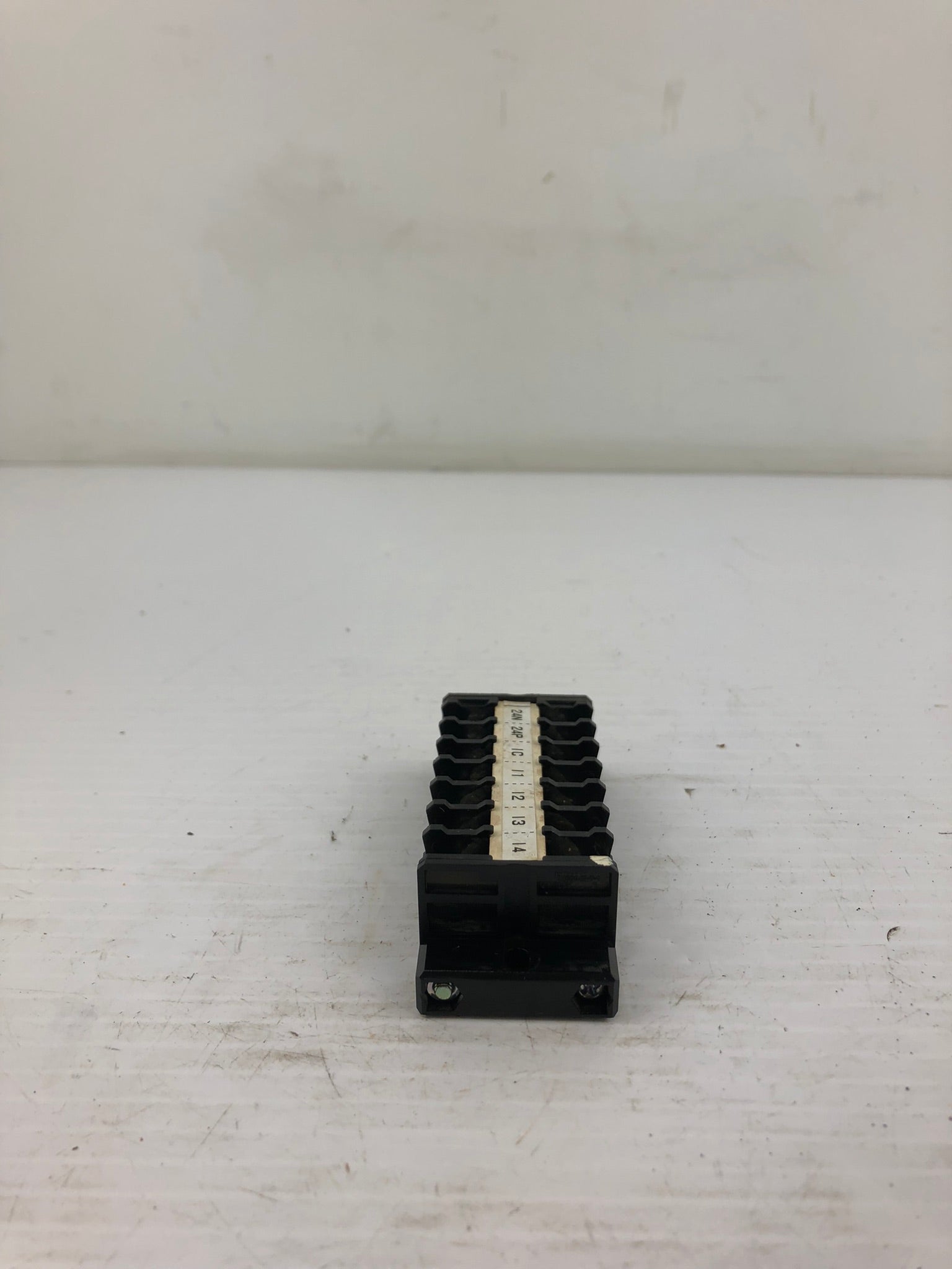 IDEC BTB15 Terminal Block 7P