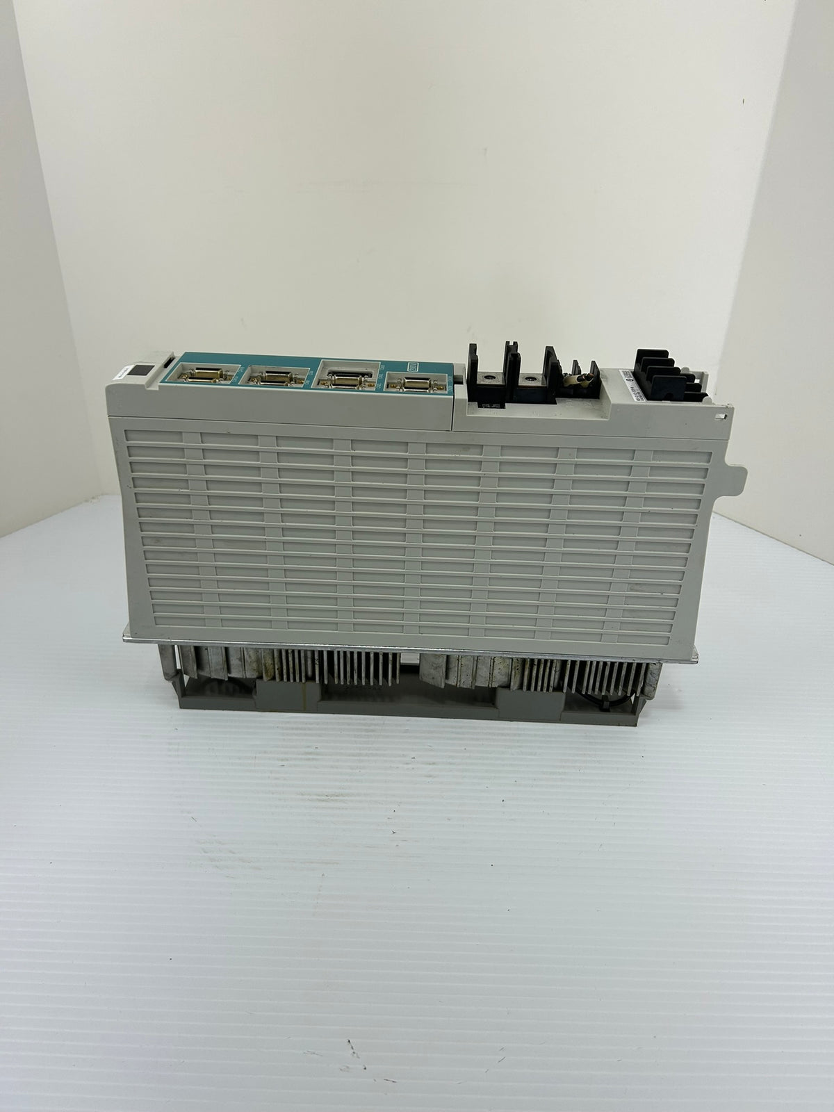Mitsubishi MDS-C1-V2-2020-N Servo Drive Unit 2.0kW 155V 3PH - No Cover