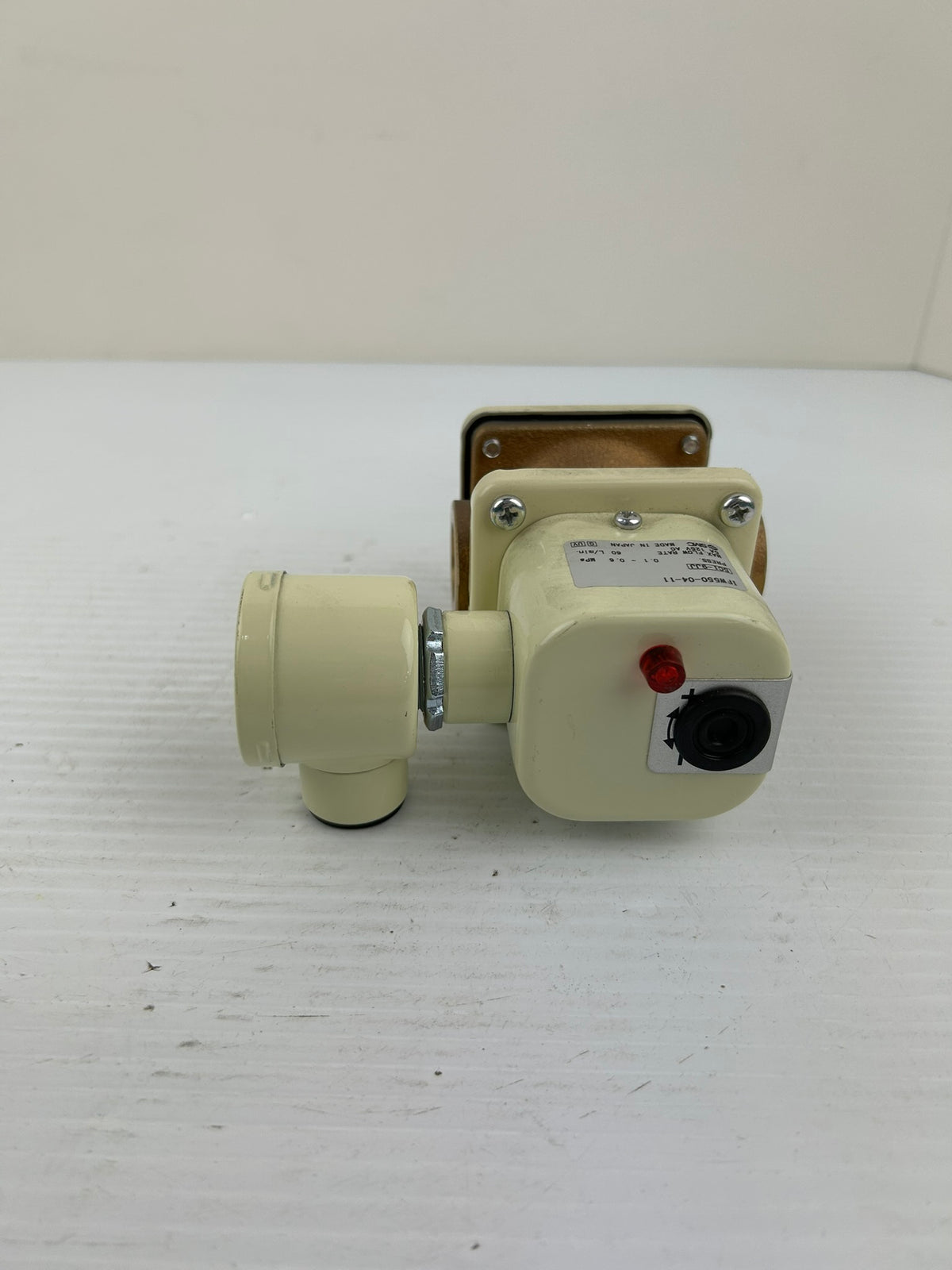 SMC IFW550-04-11 Industrial Flow Switch 60 L/min 5A 125V AC 0.1-0.6 MPa