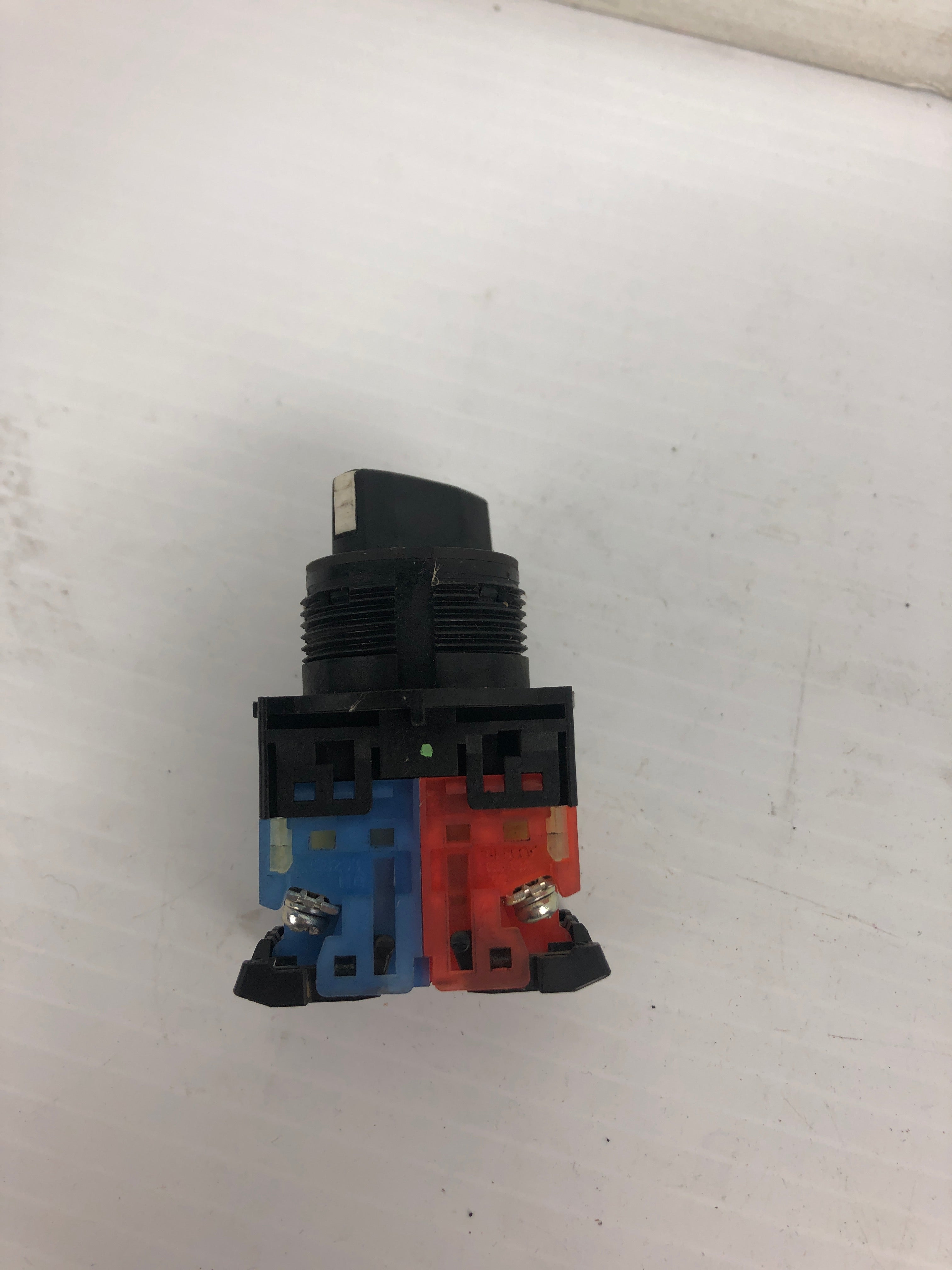 Fuji Electric AR30PR-2 Selector Switch 250V 6A