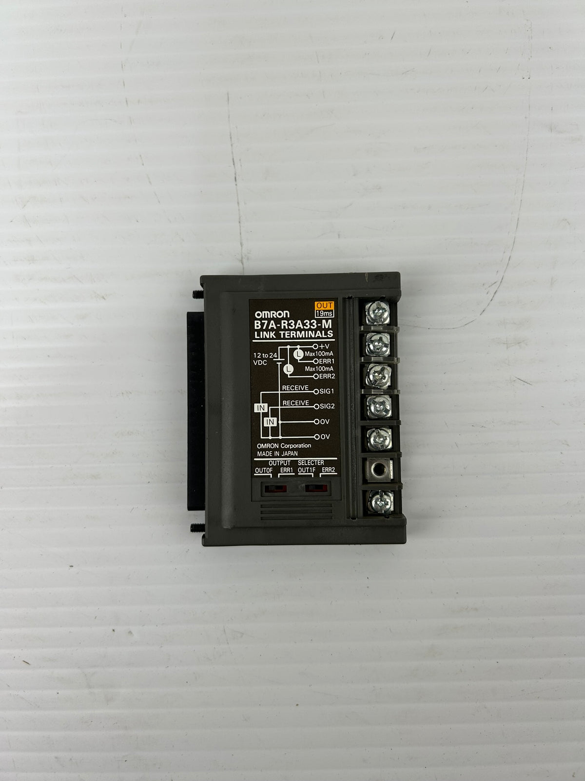 Omron B7A-R3A33-M Link Terminals Out 19ms