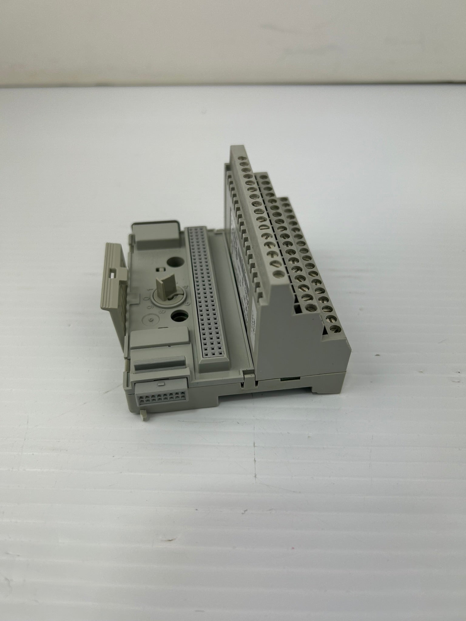 Allen Bradley 1794-TB3 Terminal Base Series A Rev D01