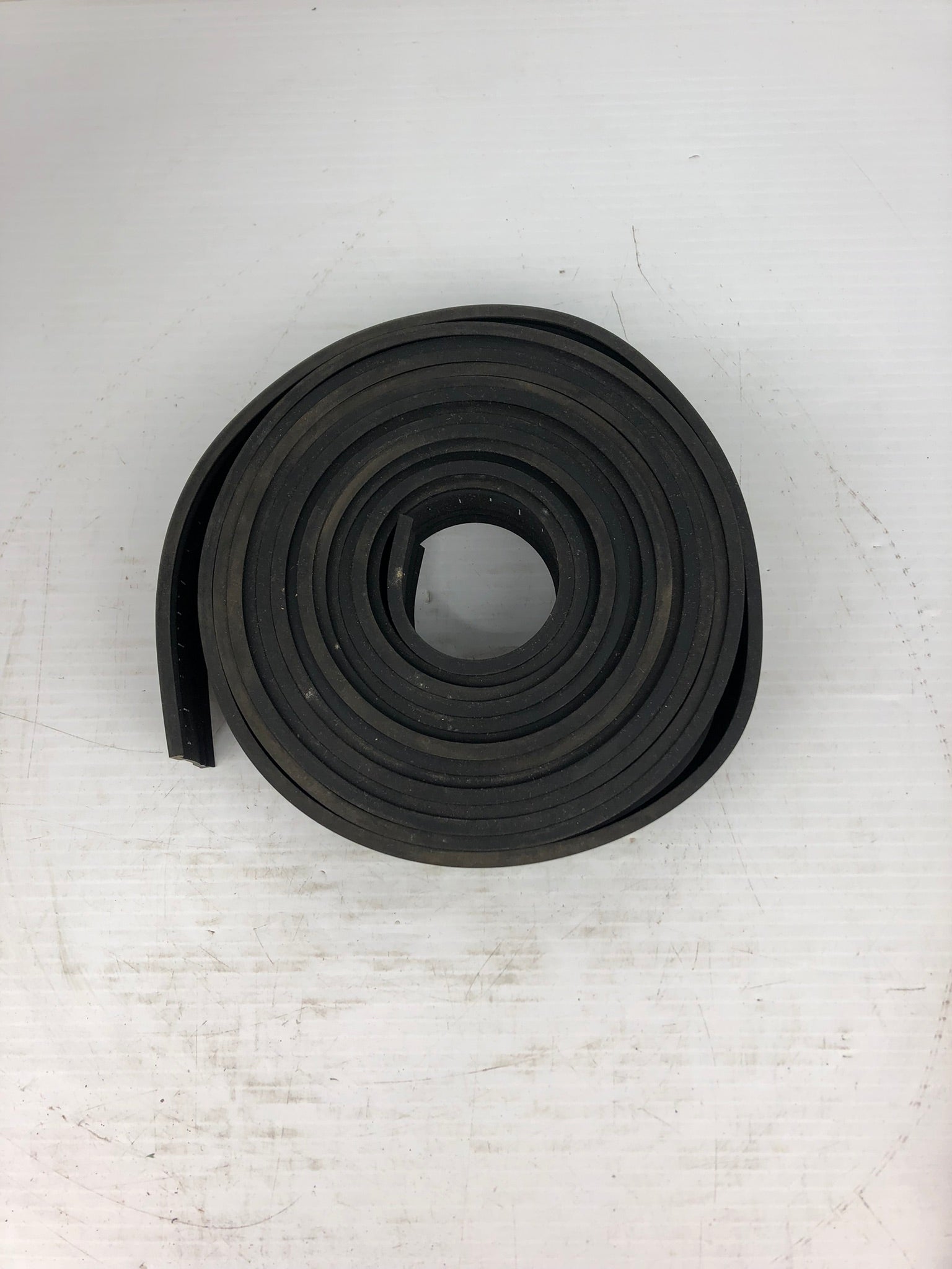 ZSI Cush-a-Strip 2600 Black 20'