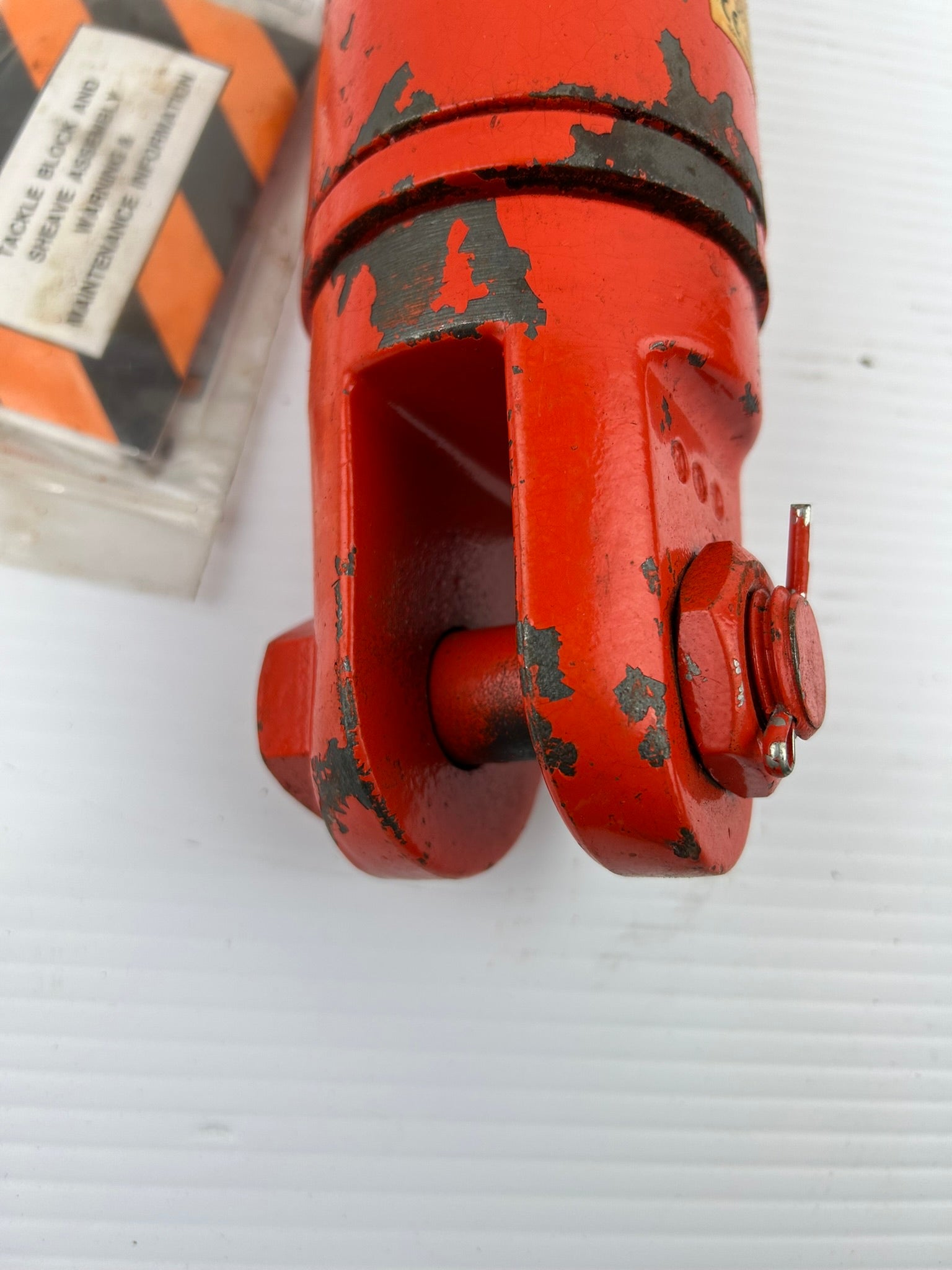 The Crosby Group 297244 5 Metric Tons Swivel - Tackle Block and Sheave Assembly