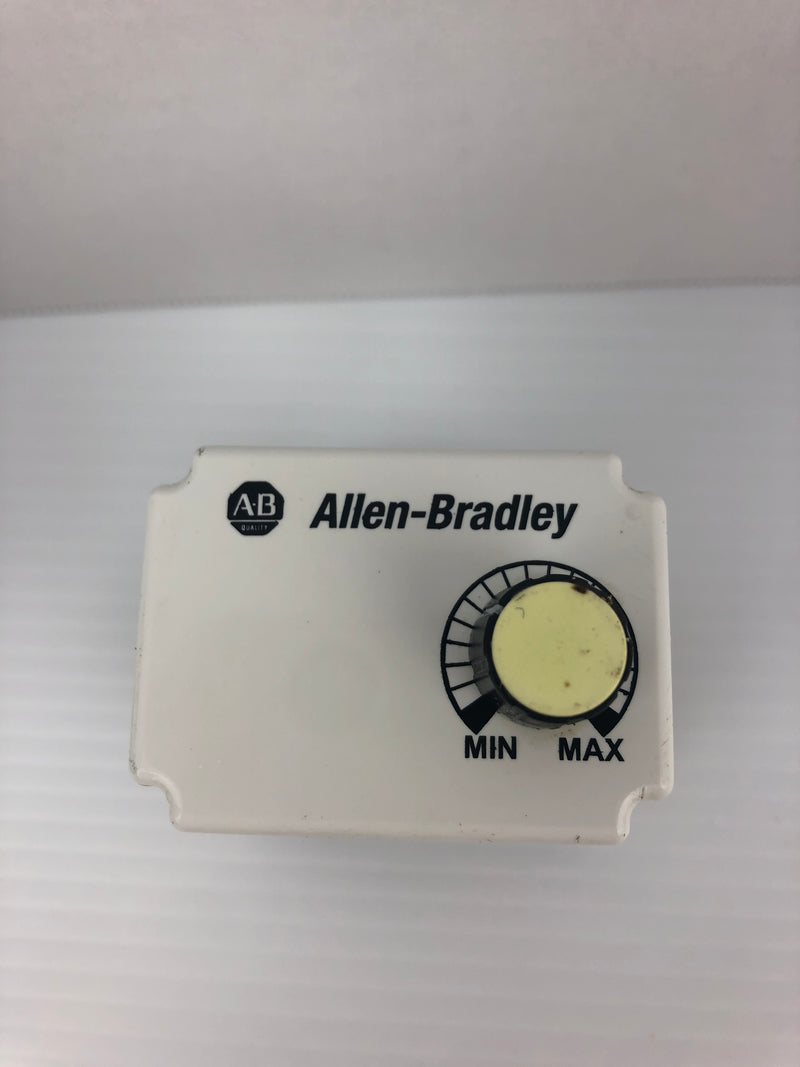 Allen-Bradley 700-HT12AU120 Time Delay Relay Ser. B 120VAC 50/60Hz With Base