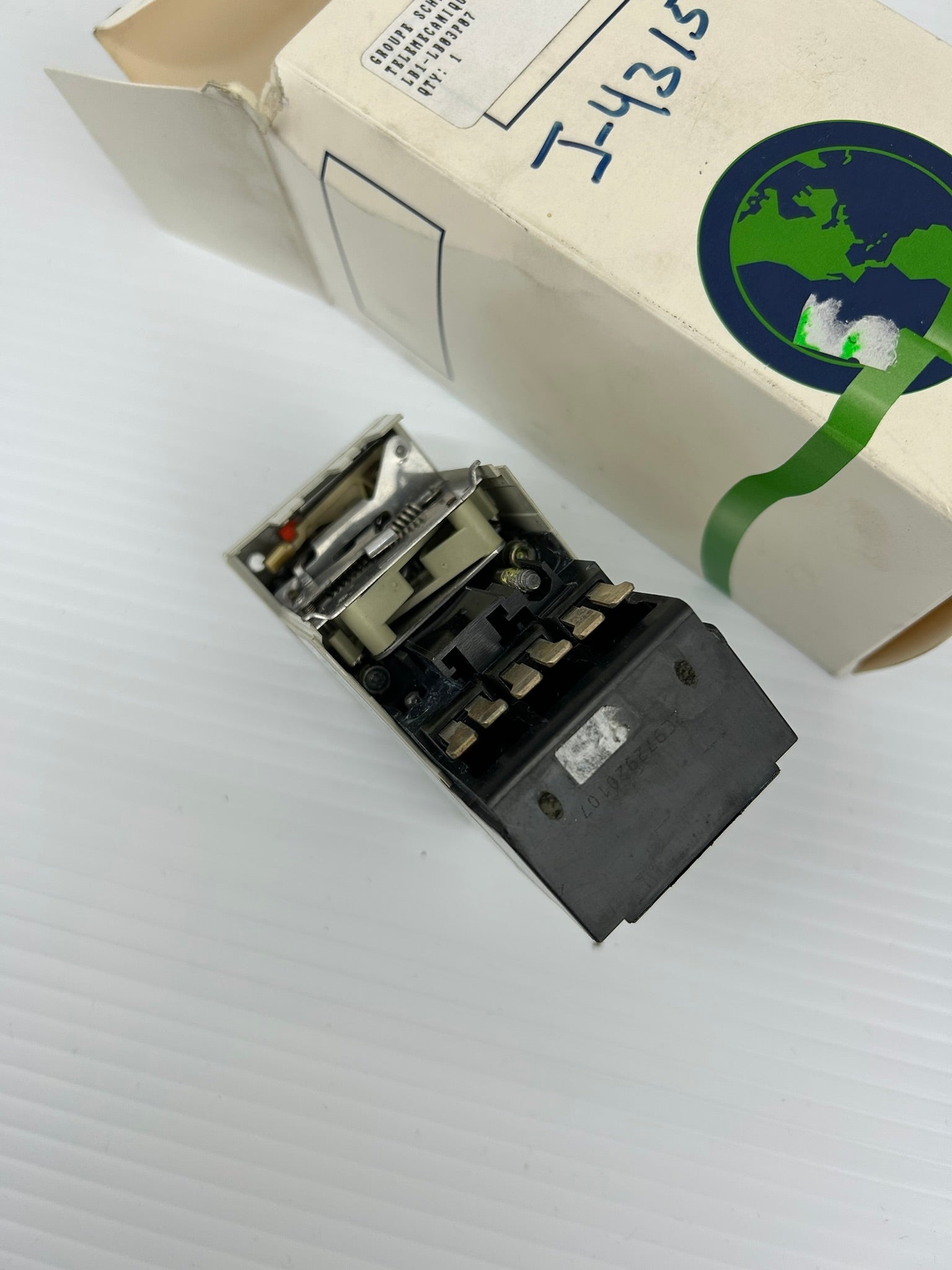 Telemecanique LB1-LB03P07 Protection Module