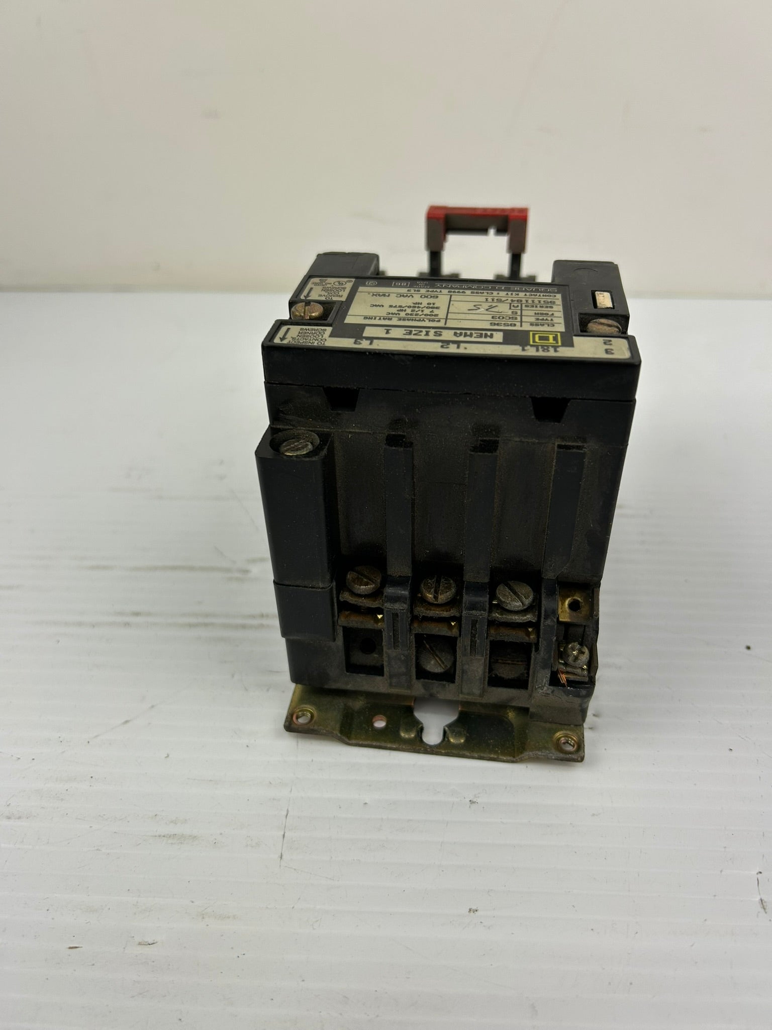 Square D 8536 SC03 Series A Starter Nema Size 1 with Overload Thermal Relays