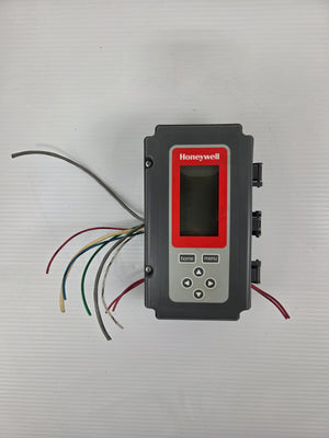 Honeywell T775M2048 Temperature Controller