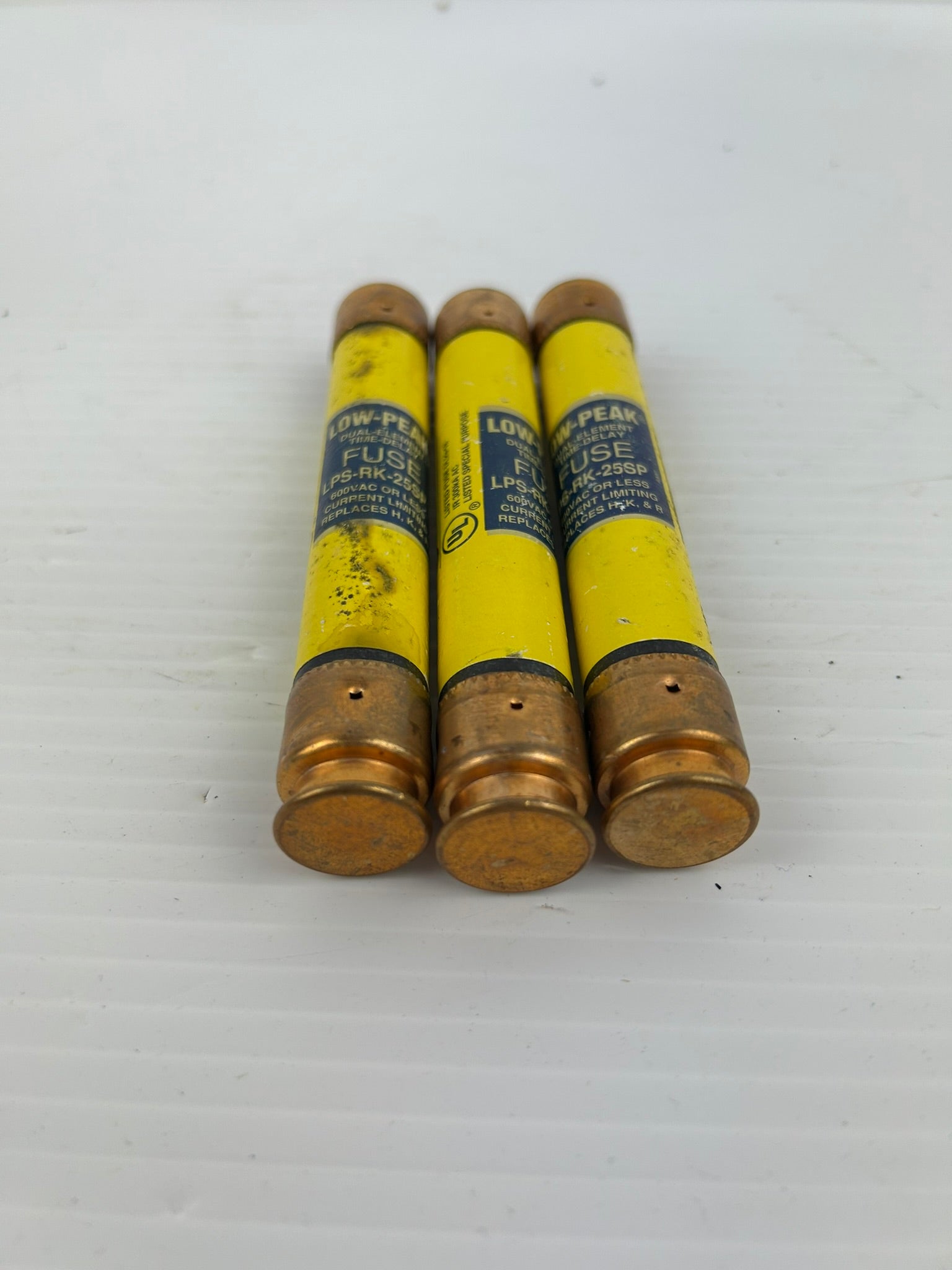 Bussmann LPS-RK-25SP Low Peak Dual Element Time Delay Fuse 25A 600VAC - Lot of 3