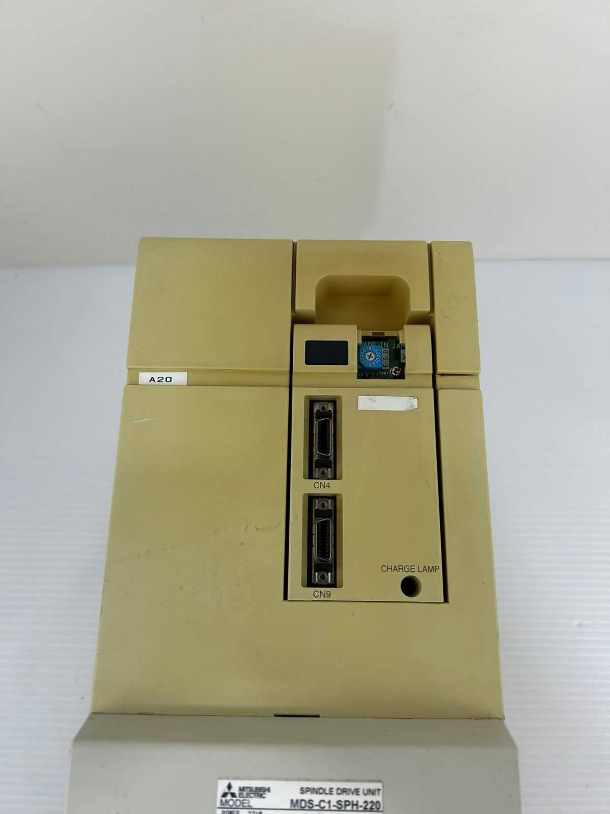 Mitsubishi MDS-C1-SPH-220 Spindle Drive 22kW 200V 3PH CNC Servo - Cracked Case
