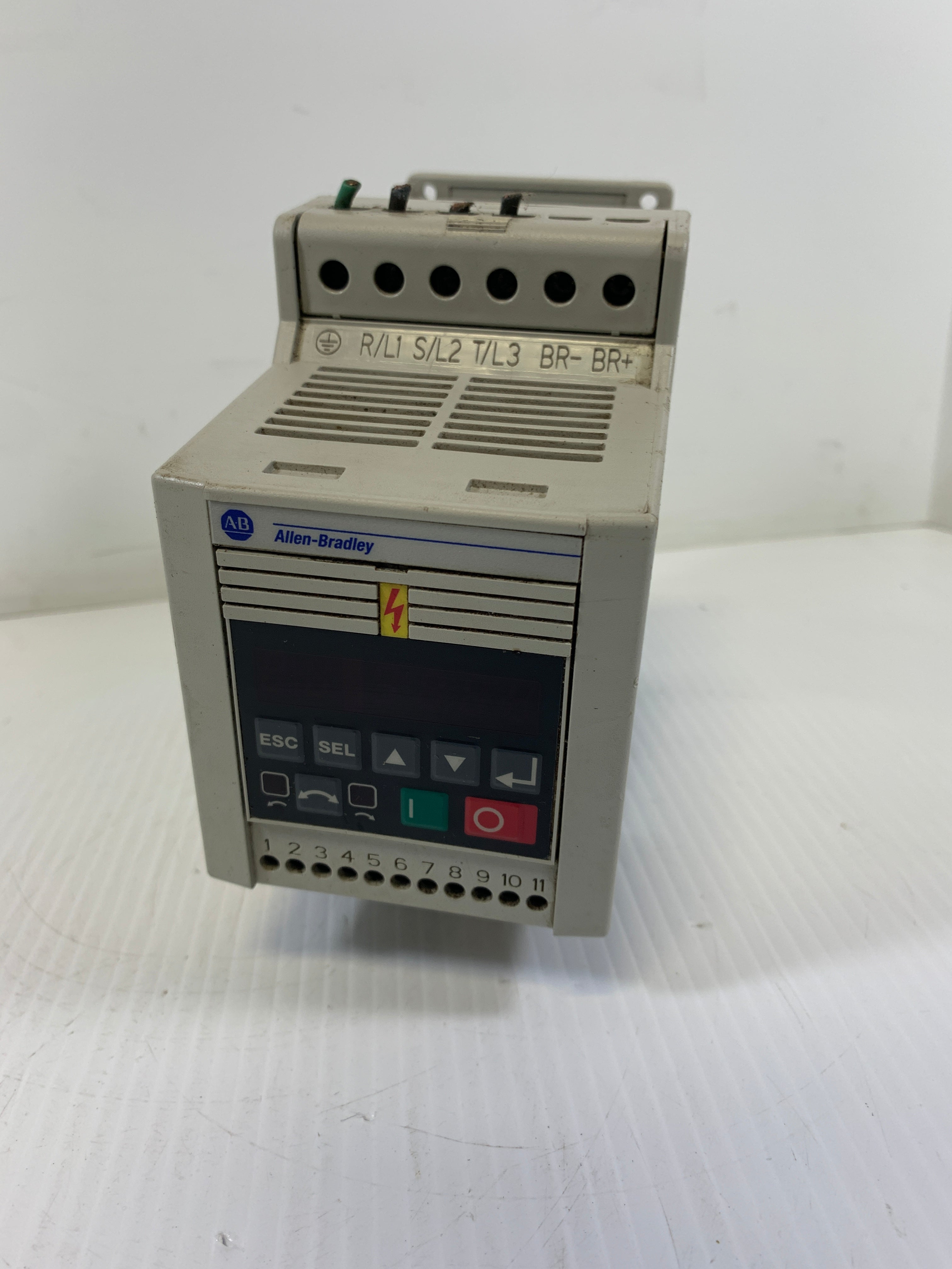 Allen-Bradley 160-BA03NPS1P1 Variable Speed Controller Series C 1 HP