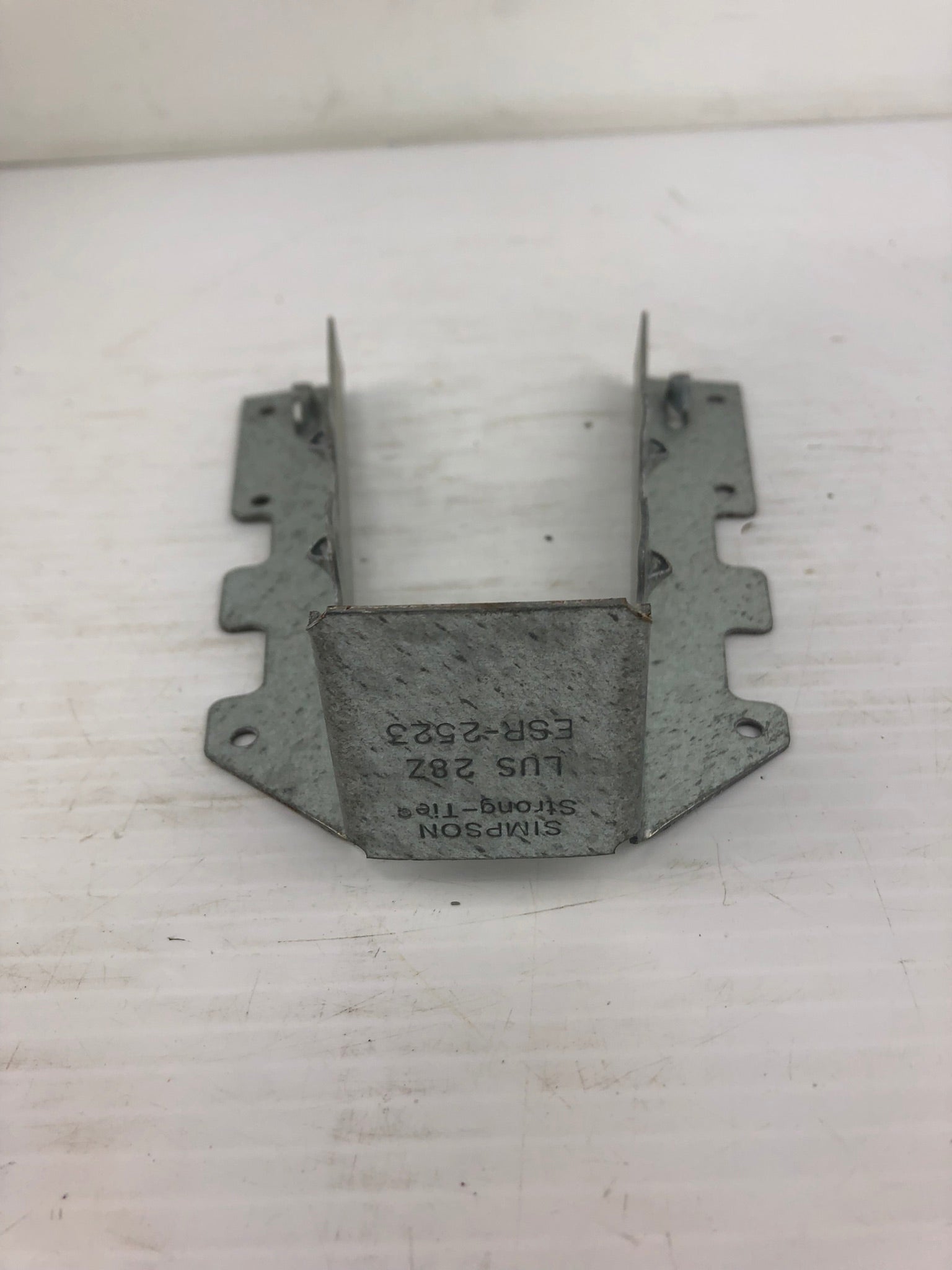 Simpson Strong-Tie Zmax G185 Face Mount Joist Hanger 2 x 10-In. LUS 28Z ESR-2523