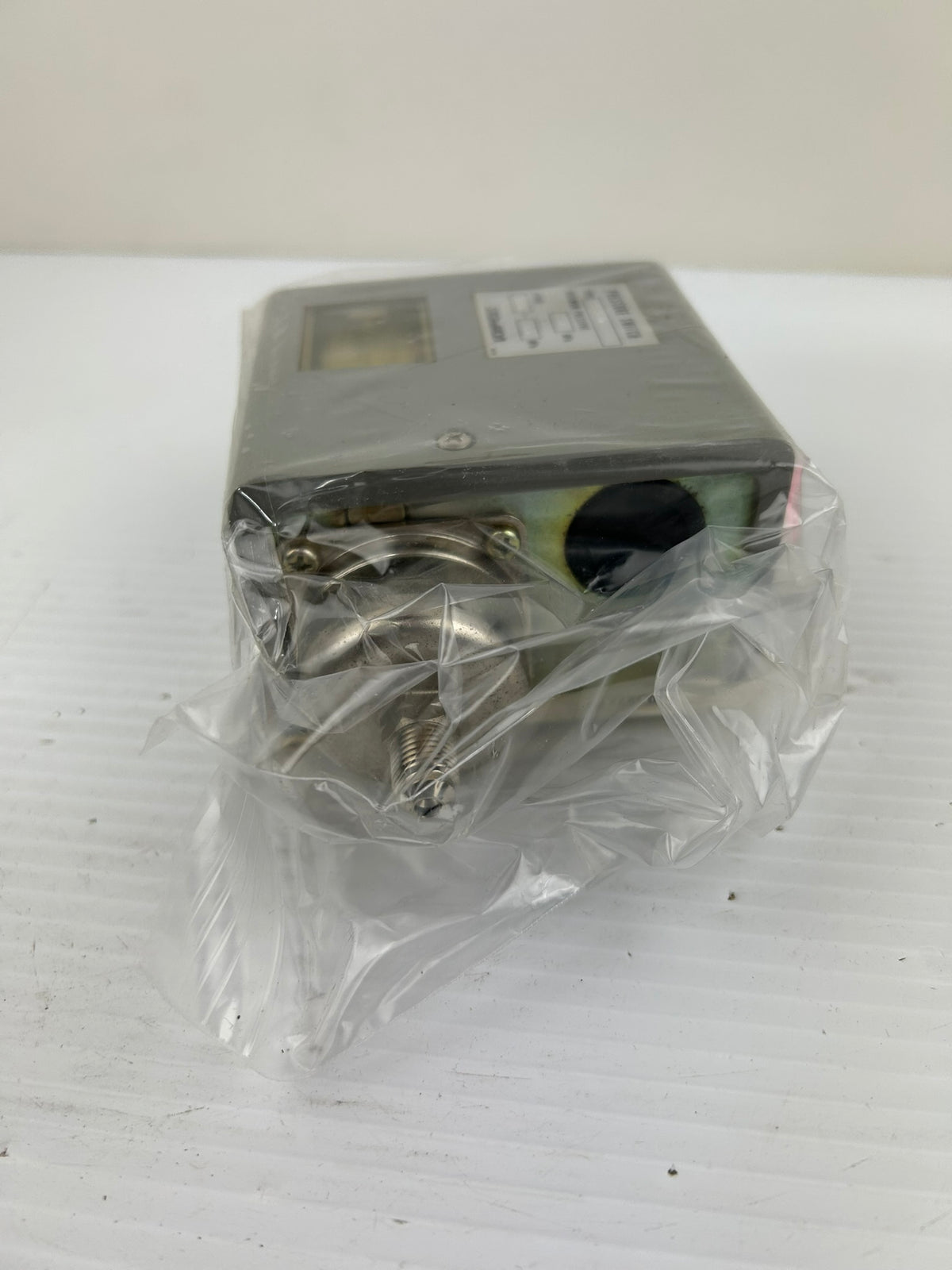 Saginomiya FPS-C106 Pressure Switch 0.06–0.6 MPa Industrial Pressure Control