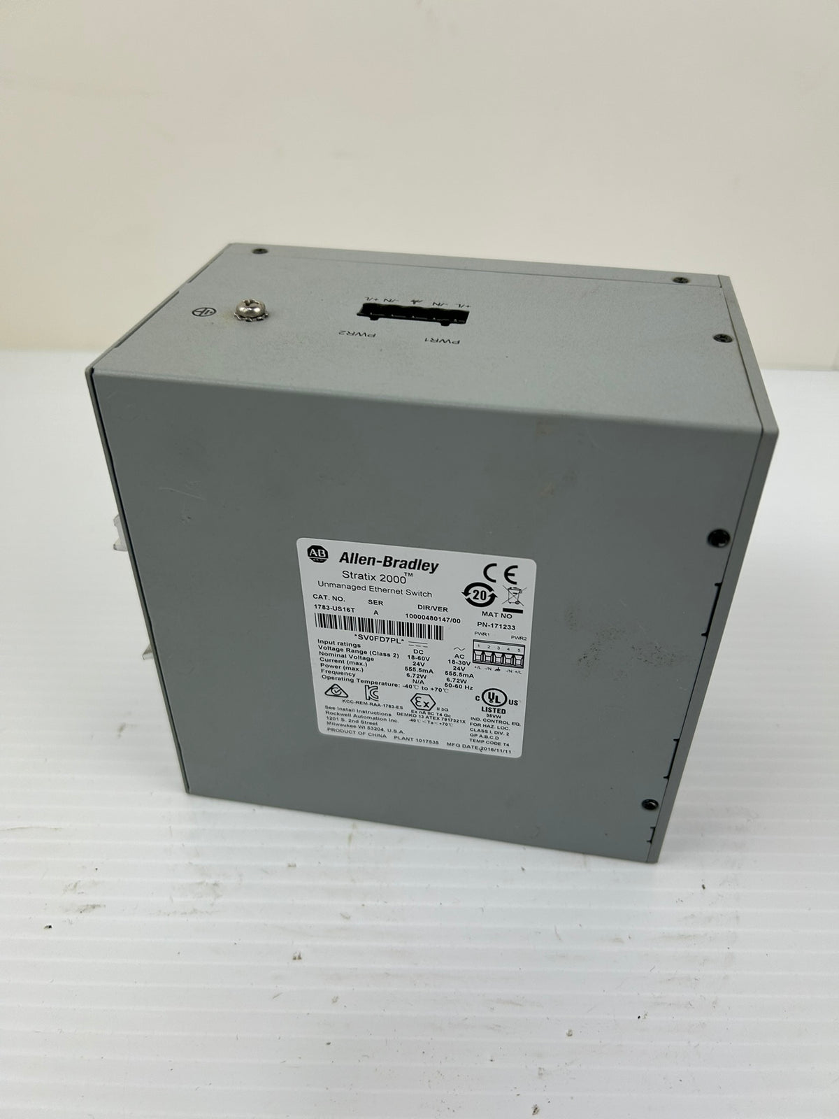 Allen Bradley 1783-US16T Stratix 2000 Unmanaged Ethernet Switch Series A