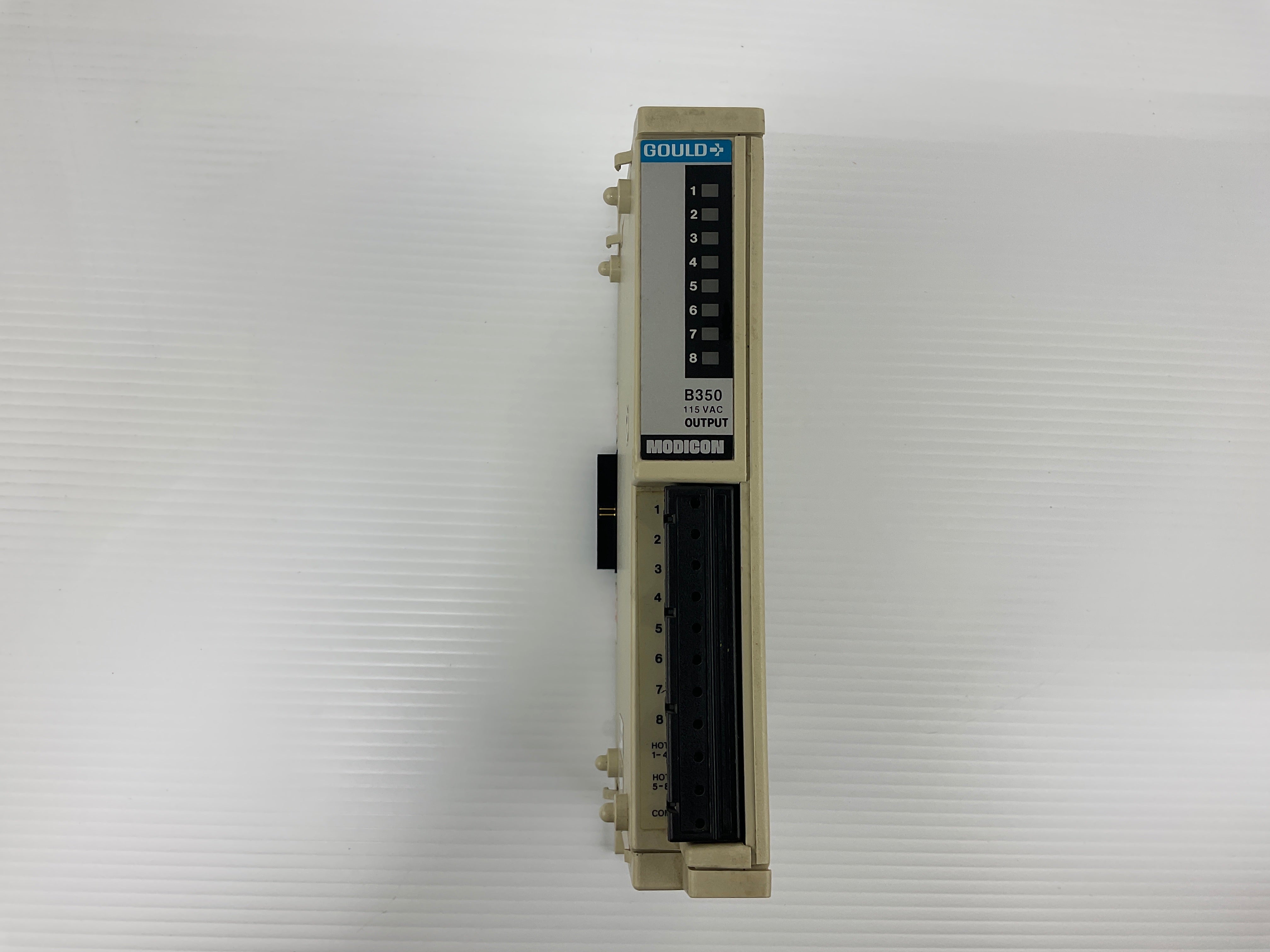 Gould B350 Modicron PLC Output Module