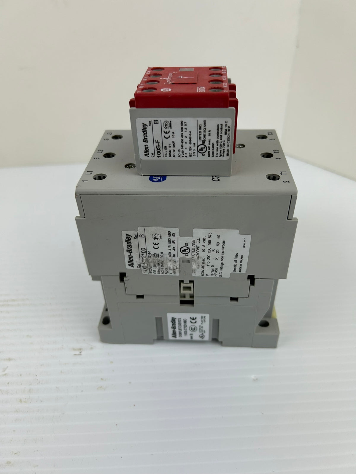 Allen Bradley 100S-C72D14BC Safety Contactor Series B 100-C72*00