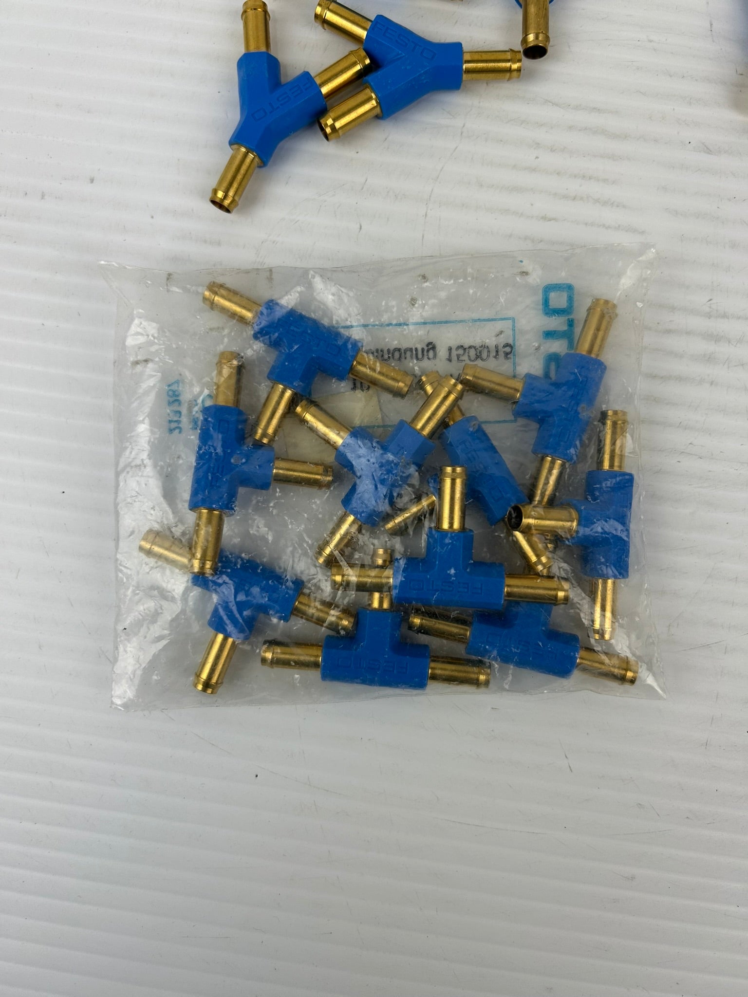 Festo 150015 Tube Joint Connector - Lot of 15