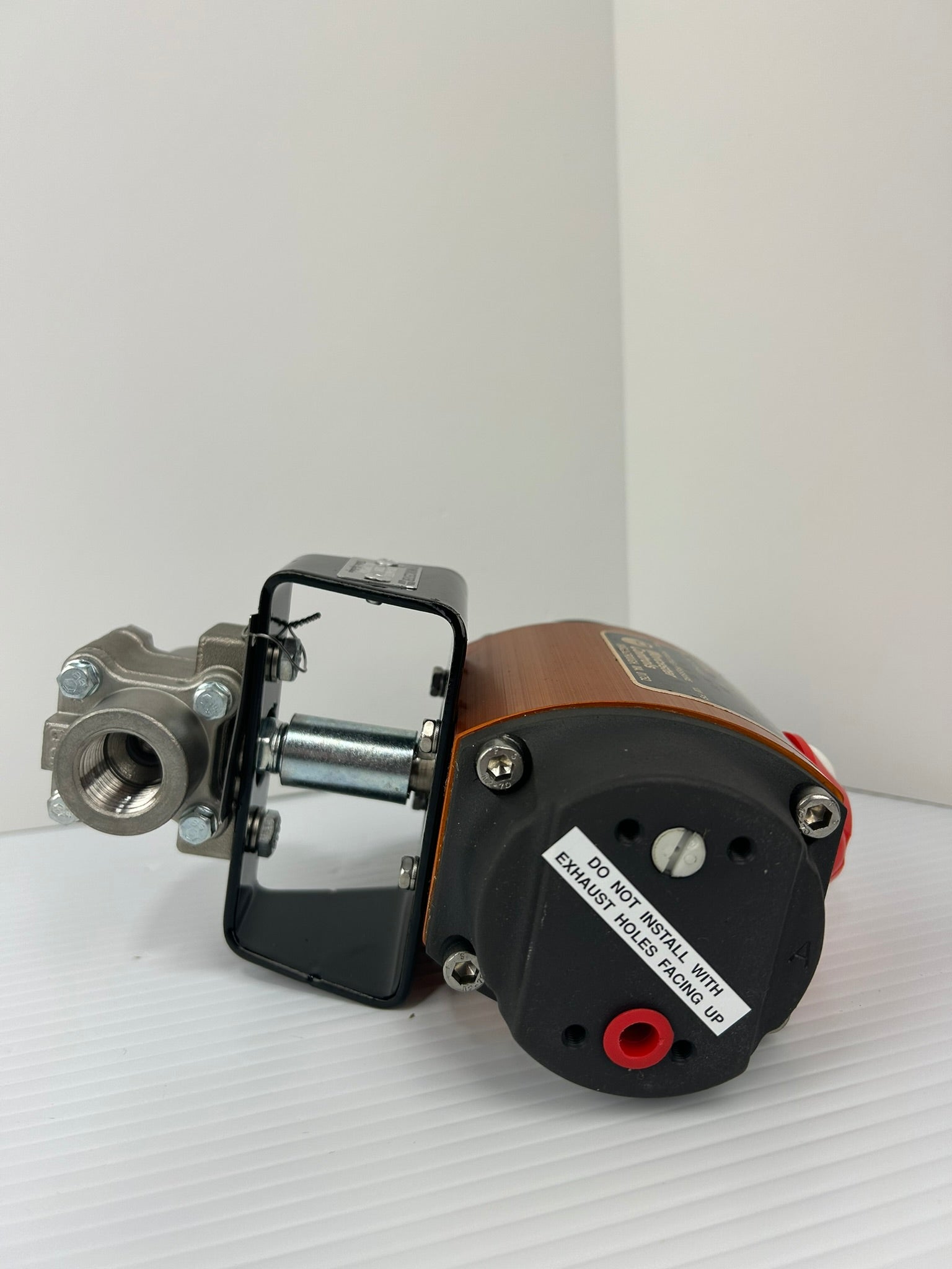 Worcester Controls 1039SNR6 Pneumatic Actuator Ser 39 1/2B4466TSE Ball Valve
