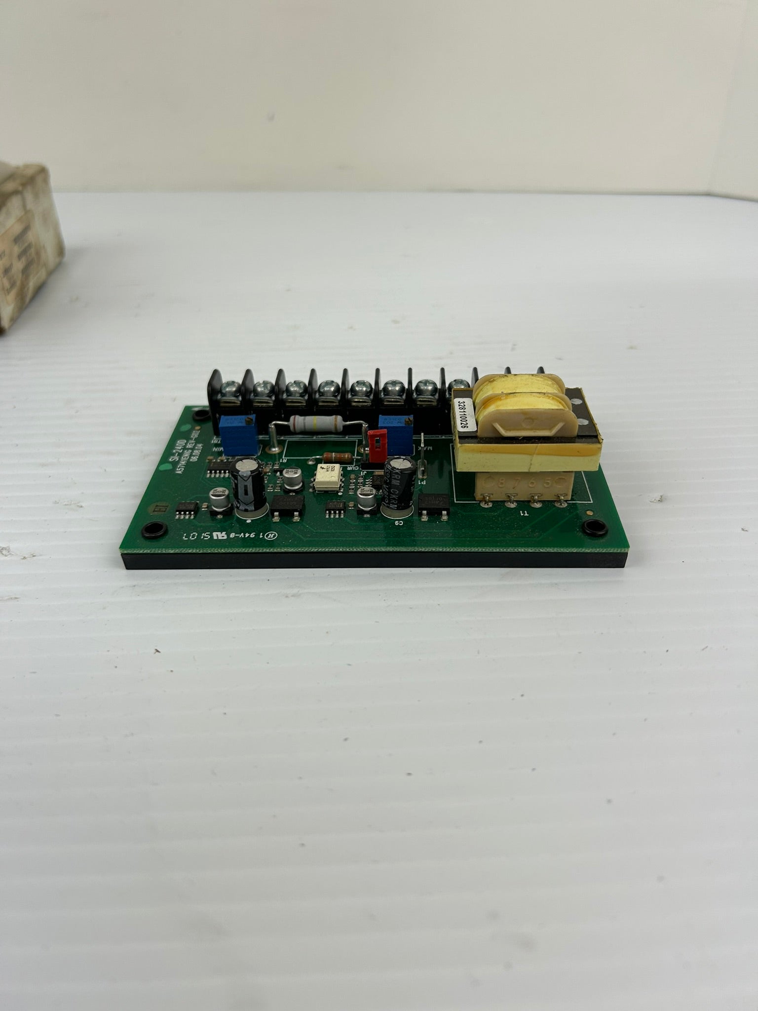 Baldor BC145 CN3000A31 Signal Isolator Circuit Board 115/230VAC 50/60Hz DIN Rail
