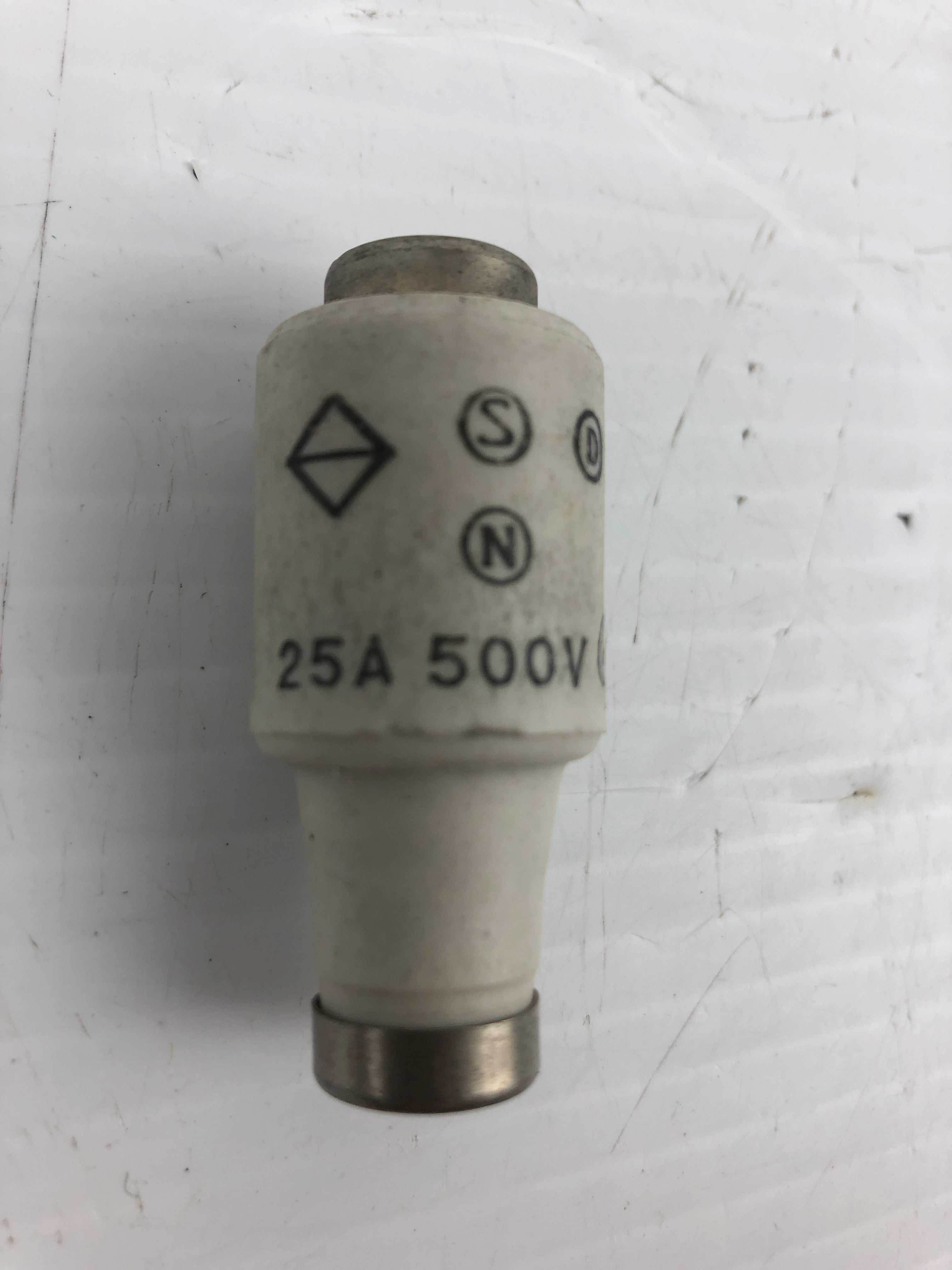 Kema Keur Ceramic Bottle Fuse 25A 500V - Lot of 5