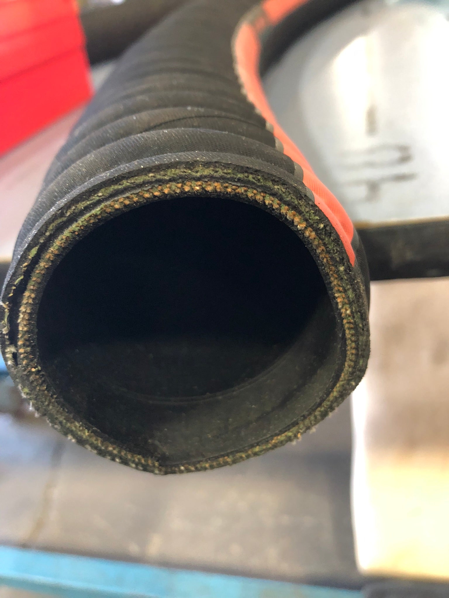 Unispiral Hose 2-3/4" x 3 Feet Long