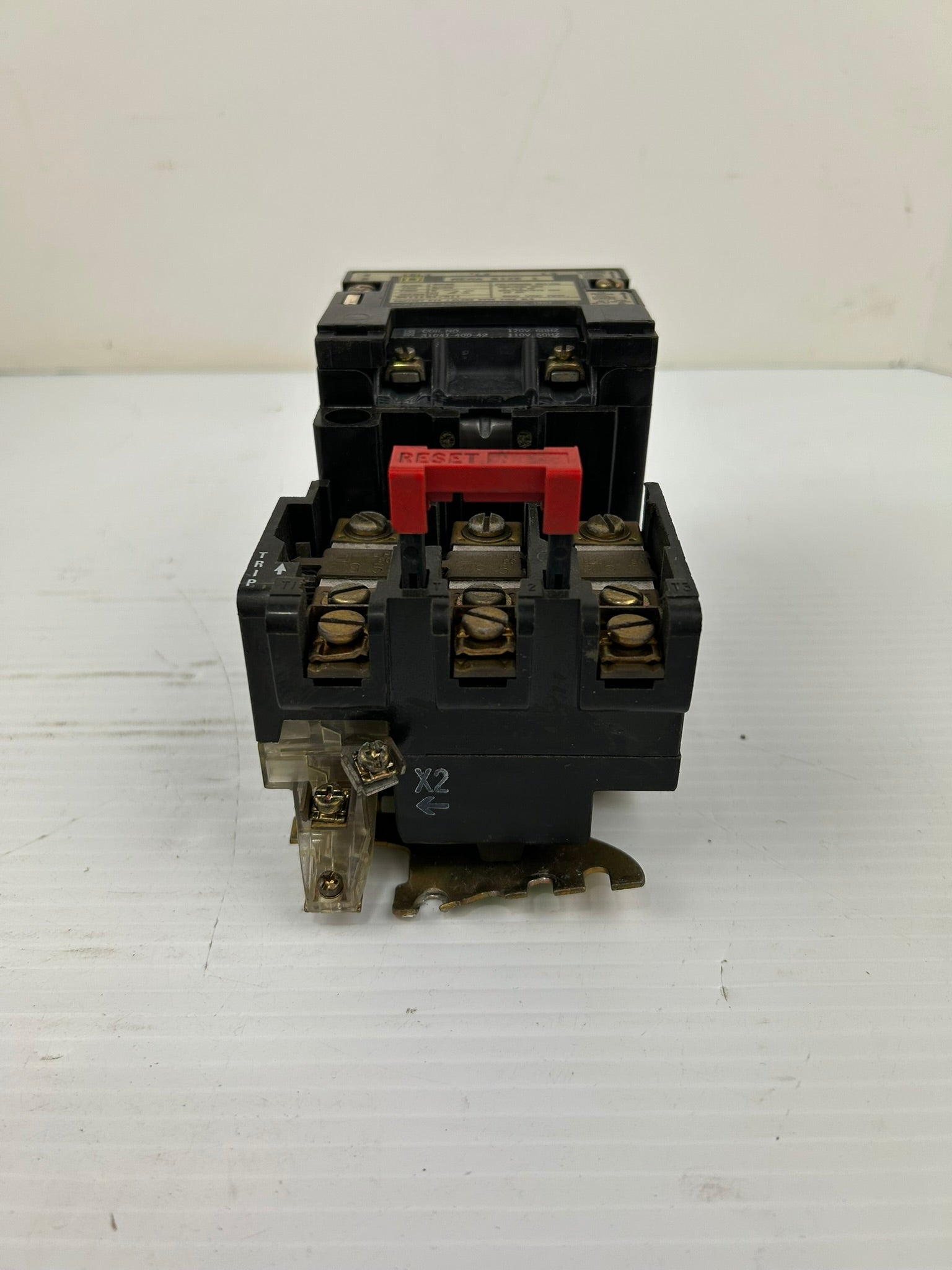 Square D 8536 SC03 Series A Starter Nema Size 1 with Overload Thermal Relays