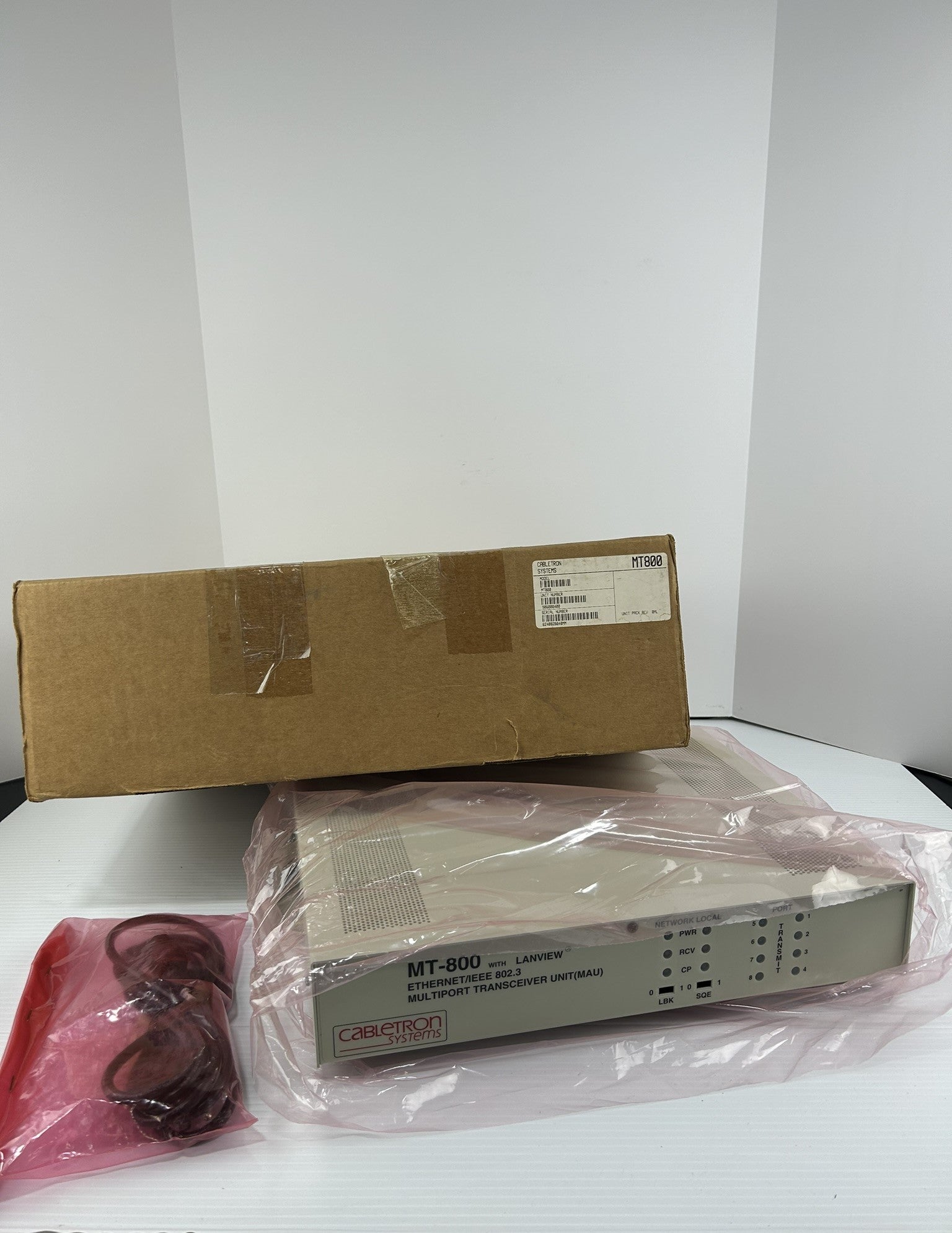 Cabletron Systems MT-800 Lanview Ethernet Multiport Transceiver Unit w ...