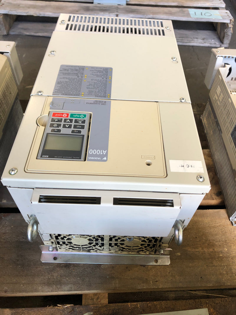 Yaskawa A1000 AC Drive CIMR-AU4A0058FAA Rev D with Digital Operator Remote