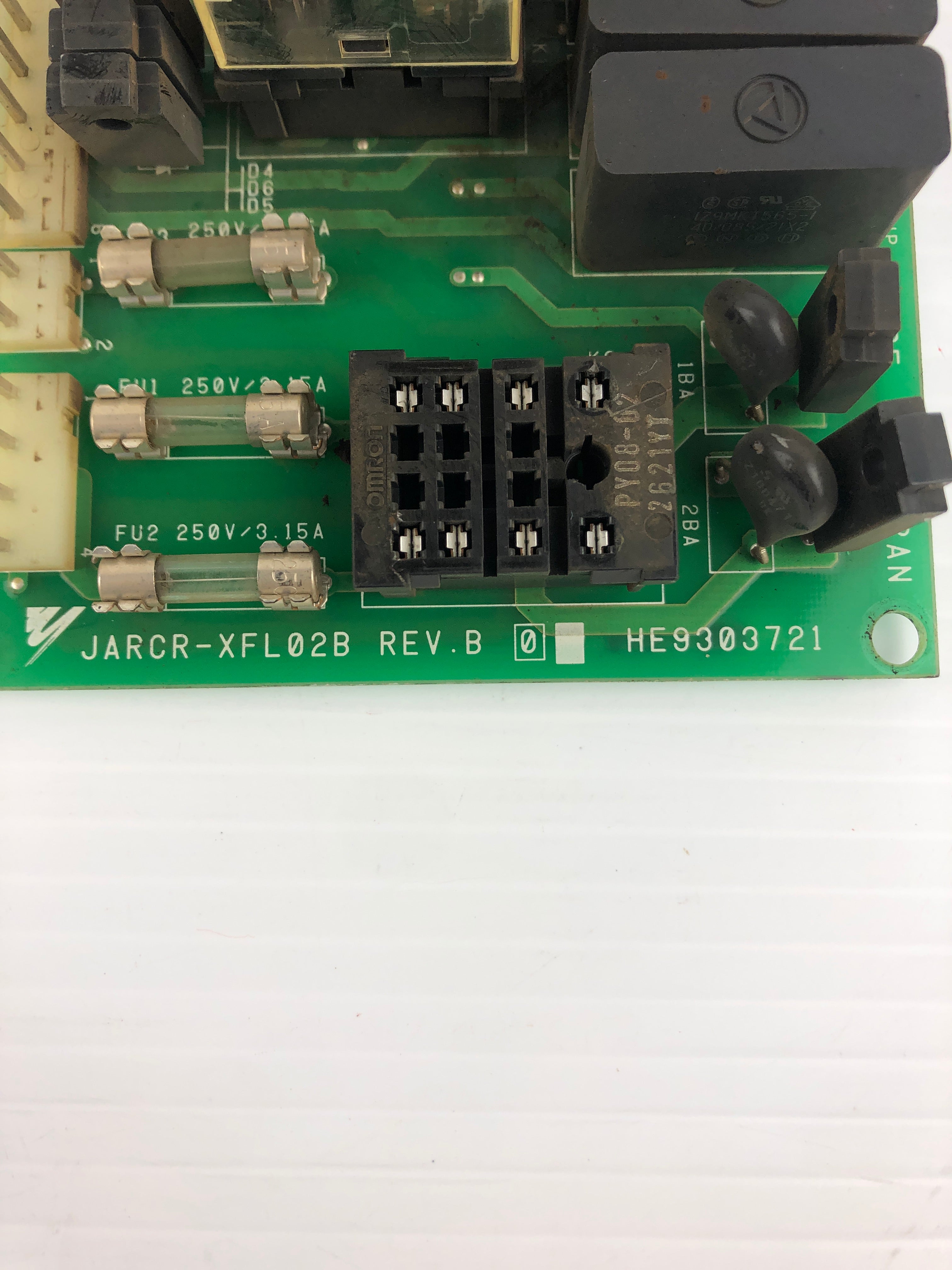 Yaskawa JARCR-XFL02B Motoman Brake Relay Control Board Rev B HE9303721