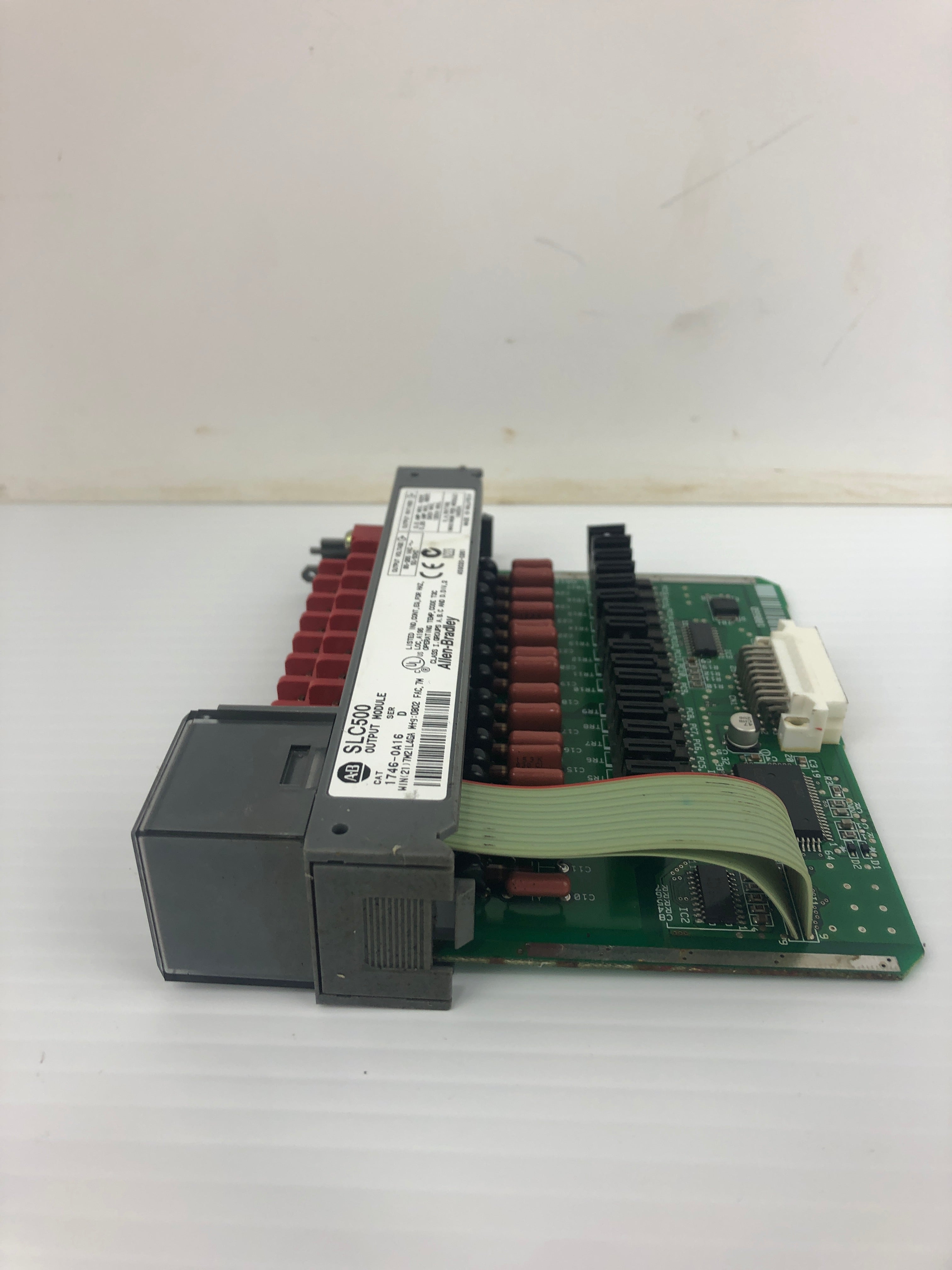 Allen-Bradley 1746-0A16 PLC Output Module SLC 500 Series D - No Door
