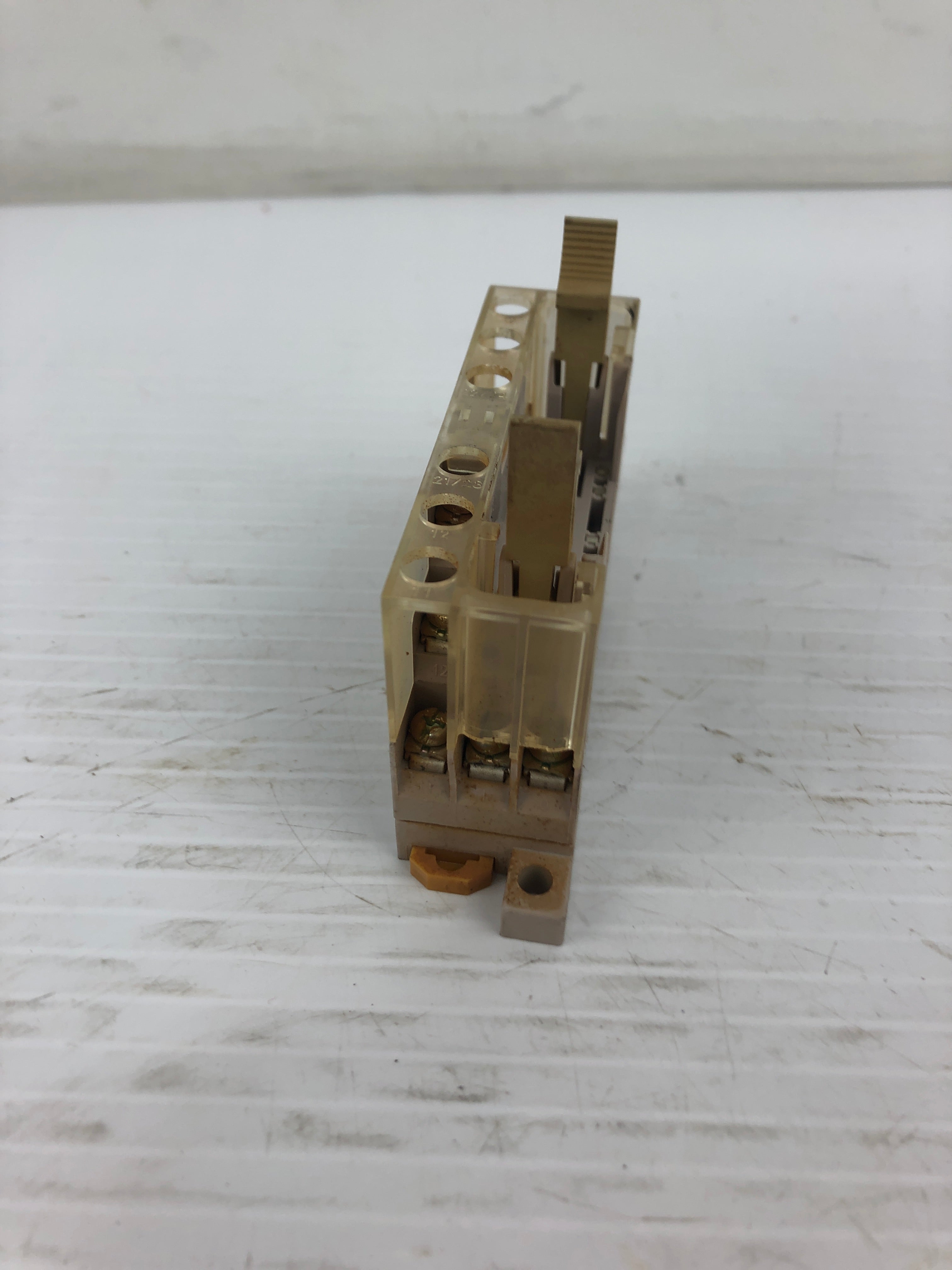 Omron P7SA-10F-ND Relay Socket (No Relay)