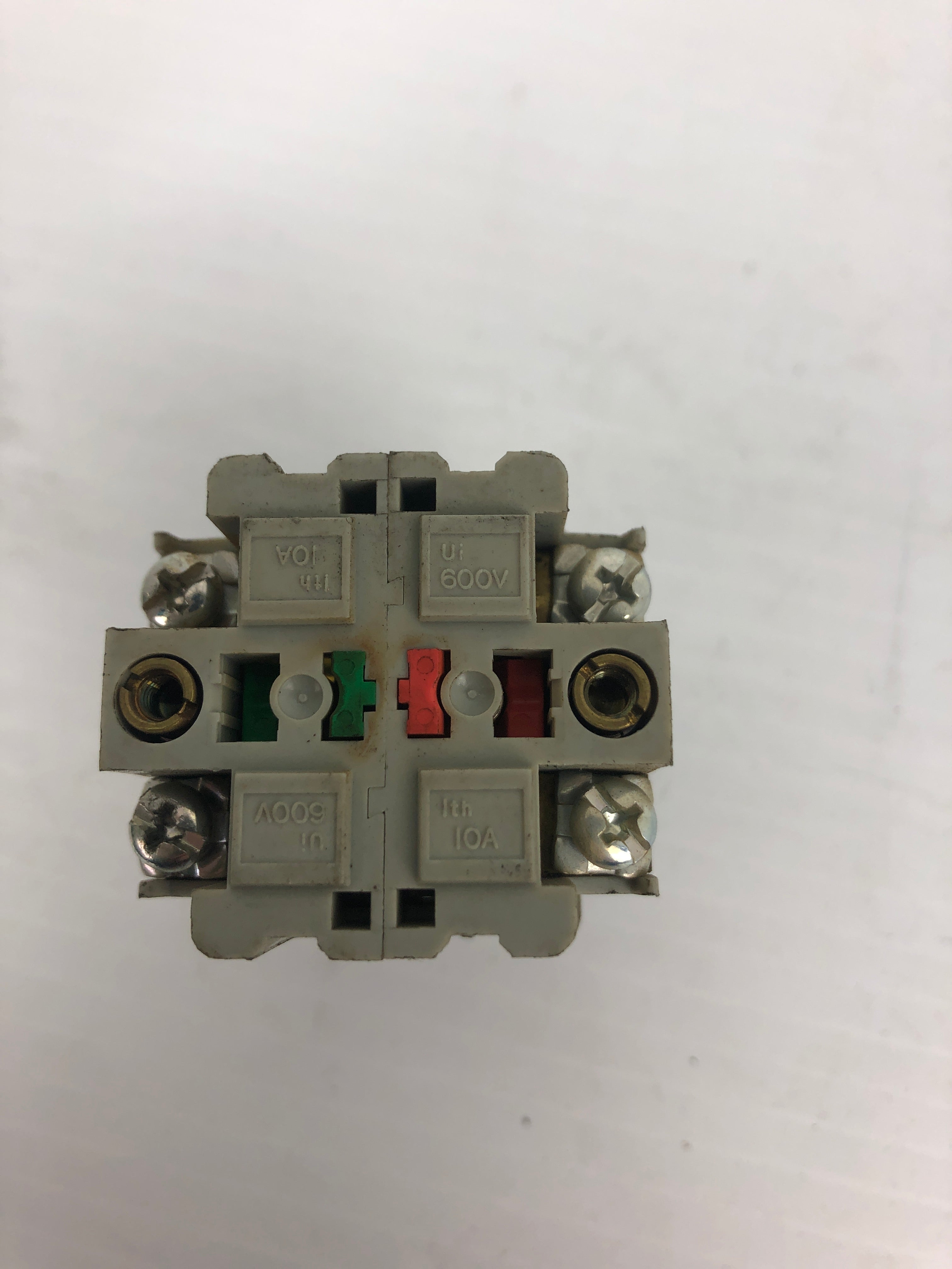 Idec ASD2K11N Keyed Selector Switch 120-600V 10A