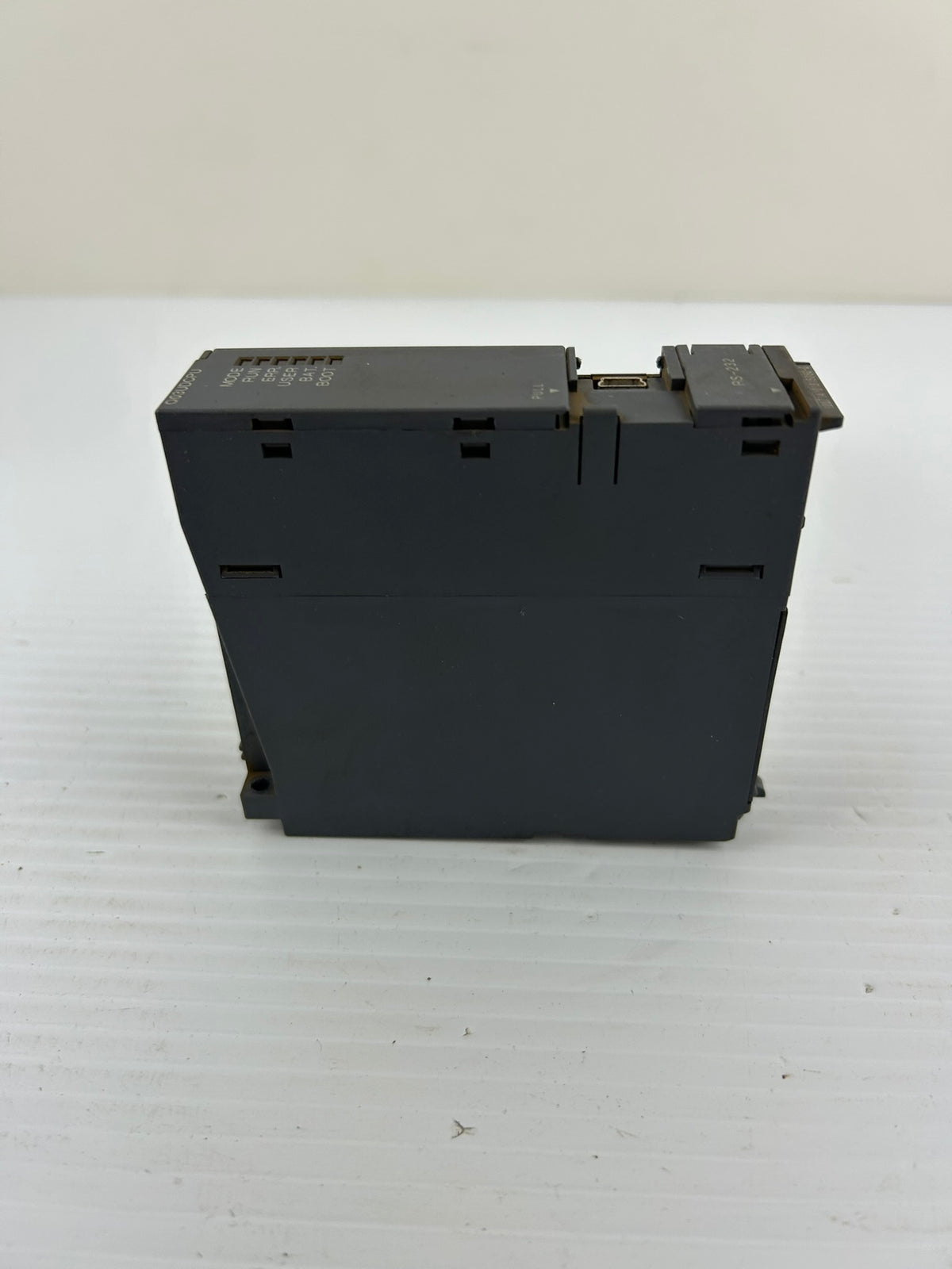 Mitsubishi Q03UDCPU CPU PLC Unit 5VDC 0.33A