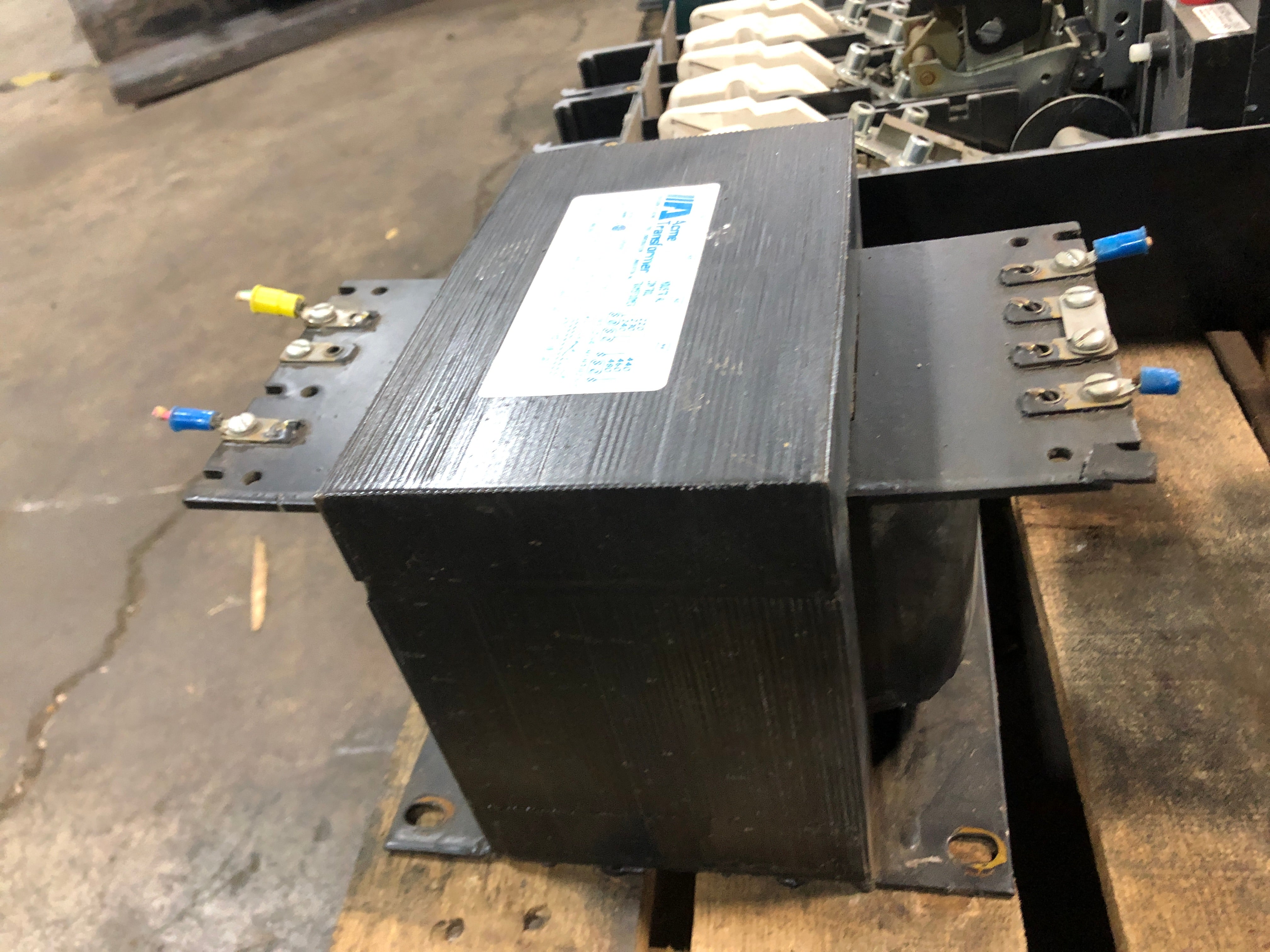 Acme TA-2-81219 Industrial Control Transformer 2000VA 50/60Hz Class 130