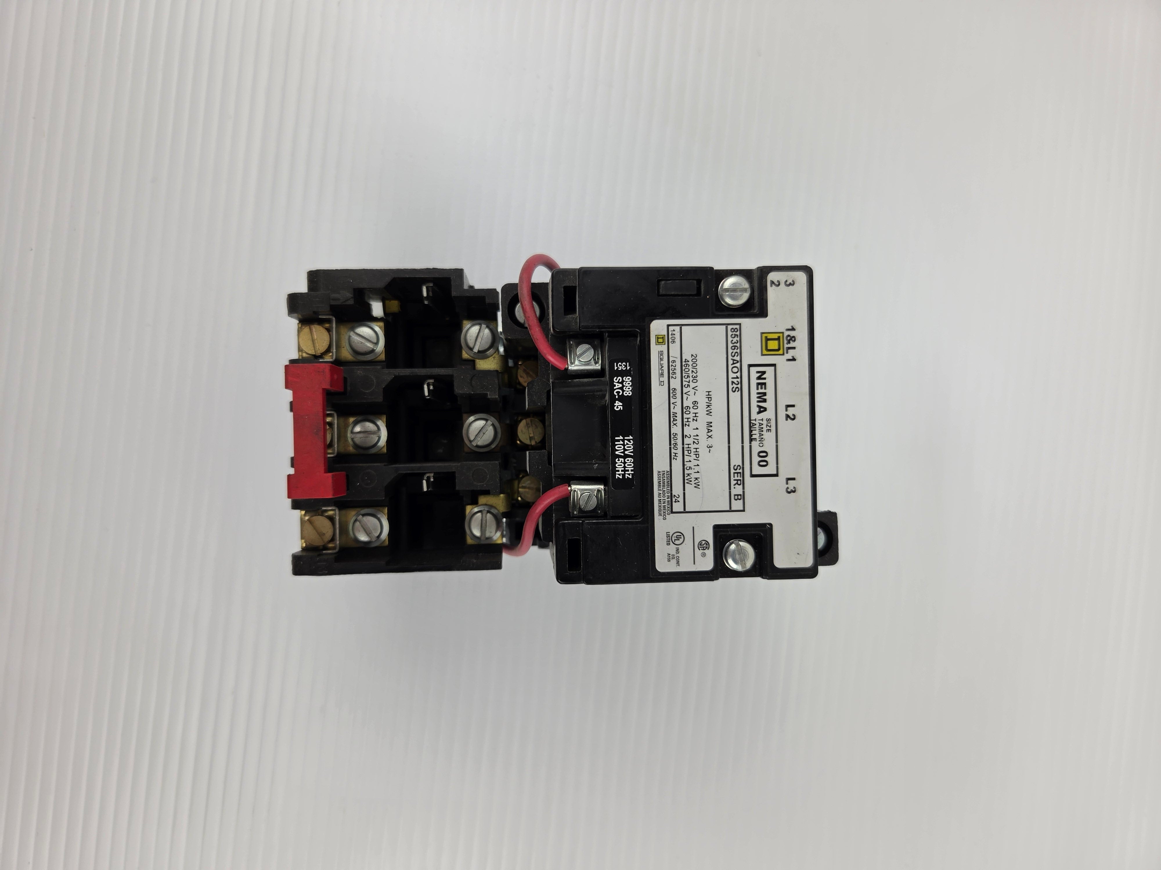 Square D 8536 SA Motor Starter 8536SAO12V02S Series B Size 00 8536SAO12S
