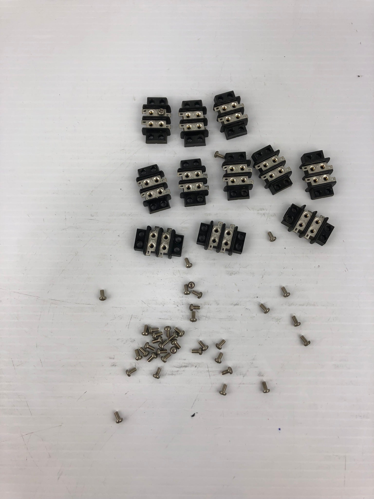 Molex ML-3391 Terminal Blocks 250V-6A - Lot of 11