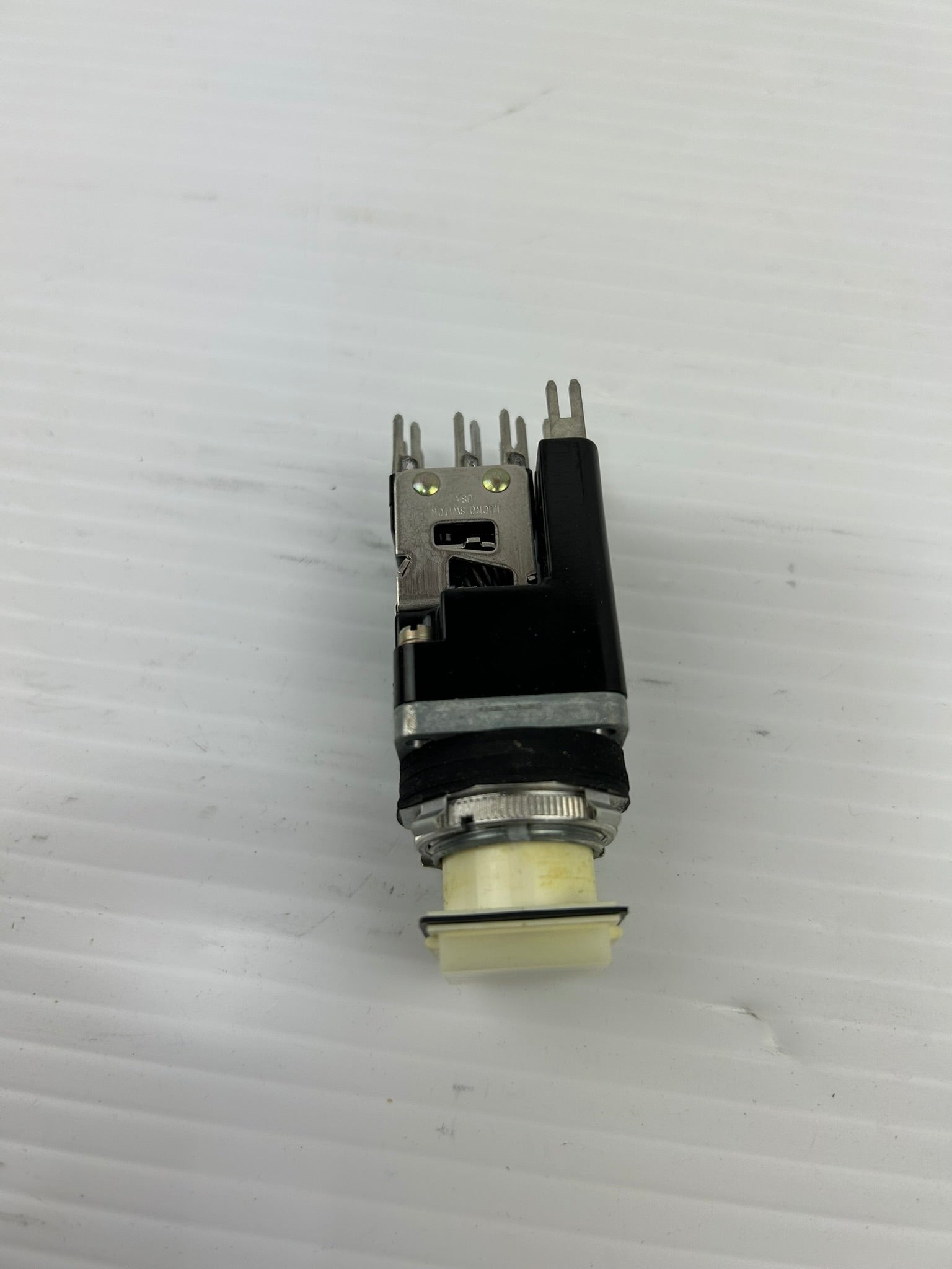 Honeywell PMHG Microswitch Pushbutton Switch