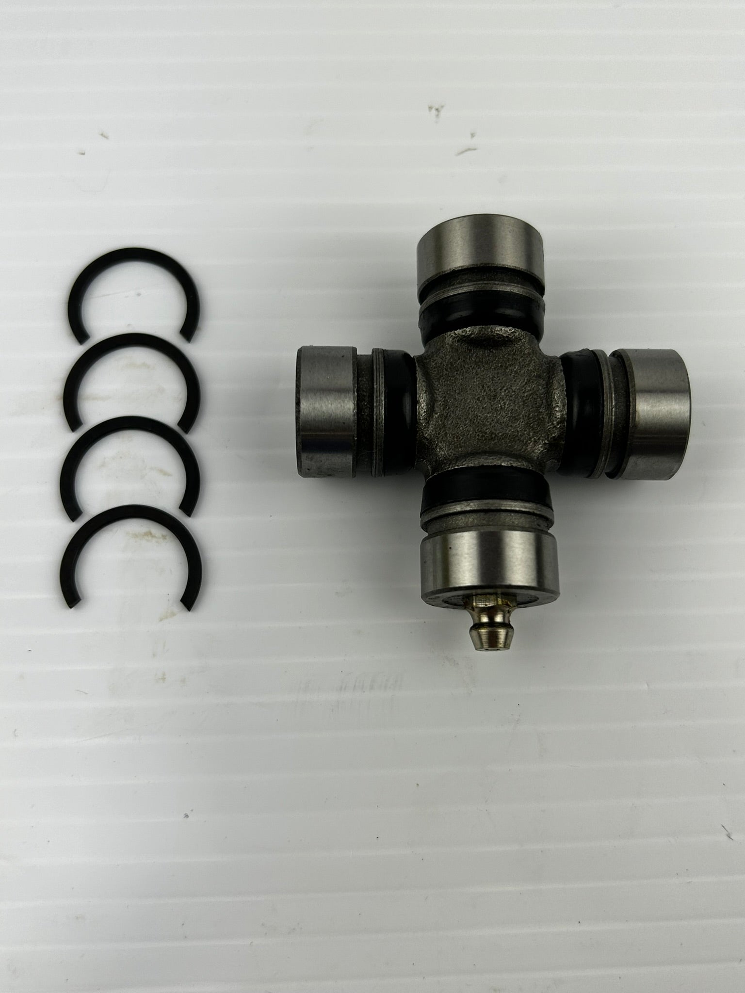 PTC PT1604 Replaces Spicer 5-1500X Replaces Precision 395 Universal Joint Kit