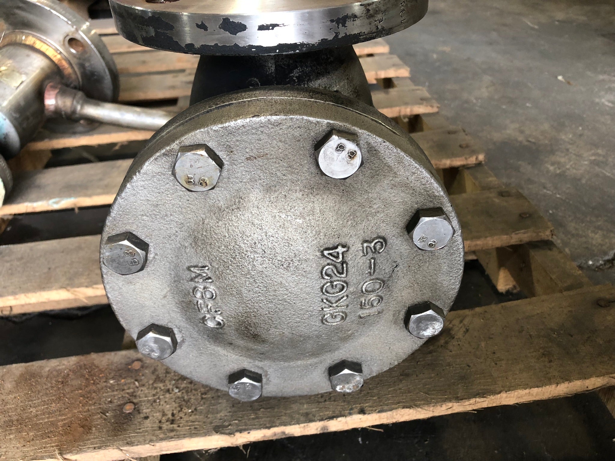 Valve GKG24 150-3 CF8M