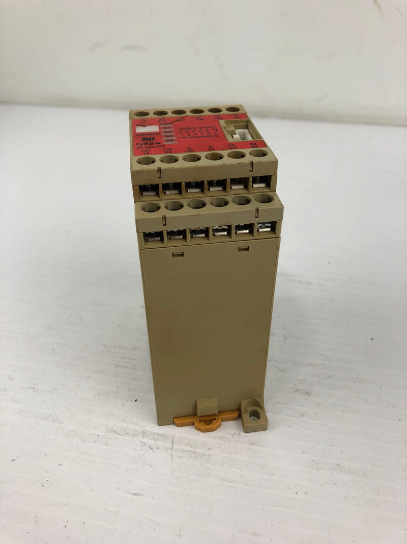 OMRON G9SA-501 Safety Relay Unit 24VAC/DC - Broken Feet