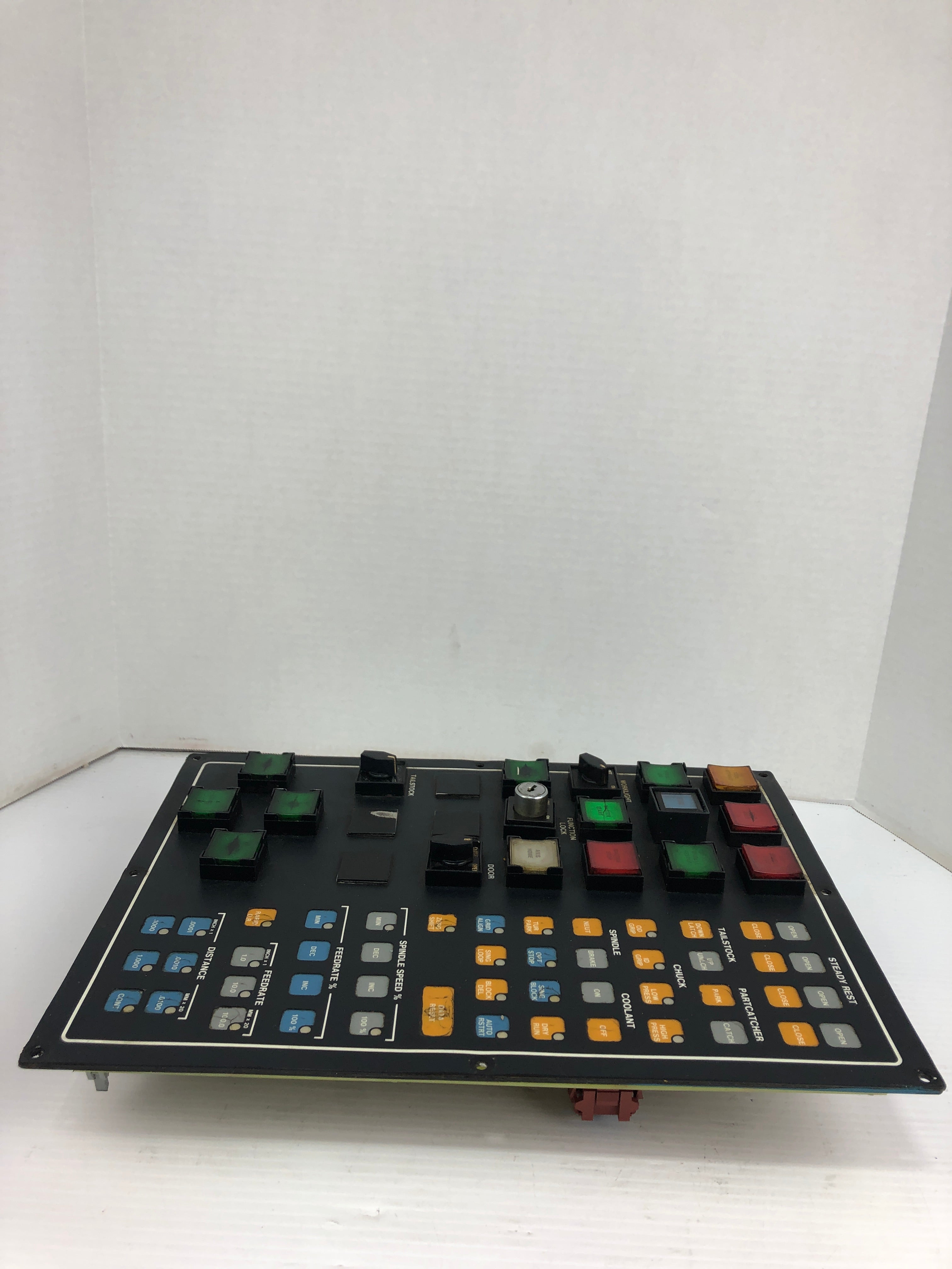 Cincinnati Milacron 3-525-0946A MTB Operator Control Panel A850