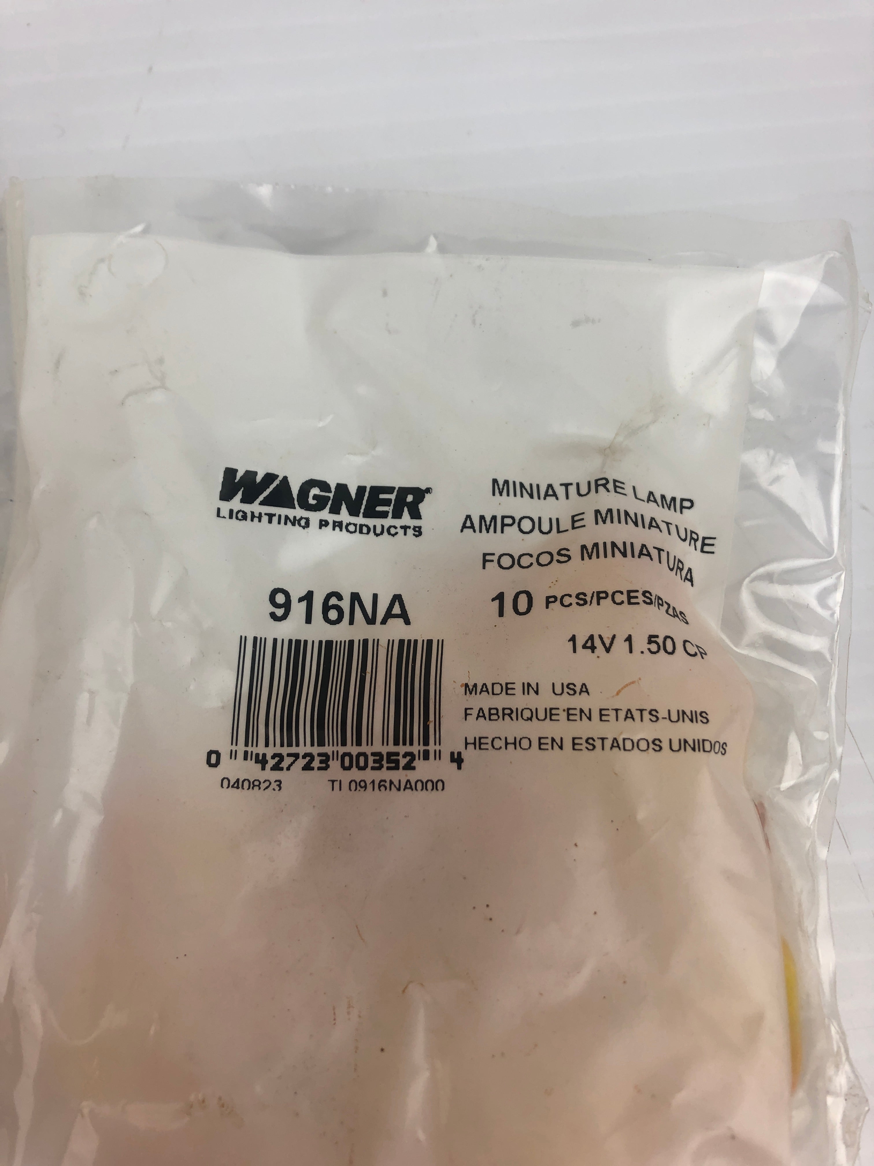 Wagner 916NA Orange Miniature Automotive Light Bulb - Lot of 22