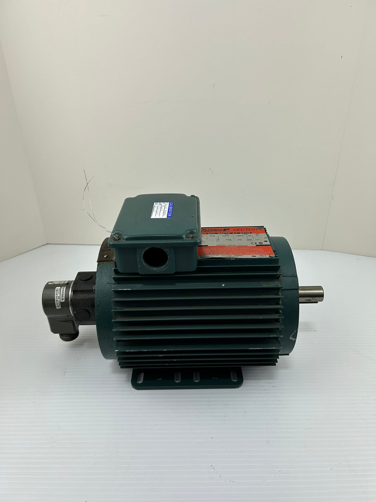 Reliance Electric P14A5803P-AC Vector AC Motor 1HP 1736 RPM 3PH WC143TC