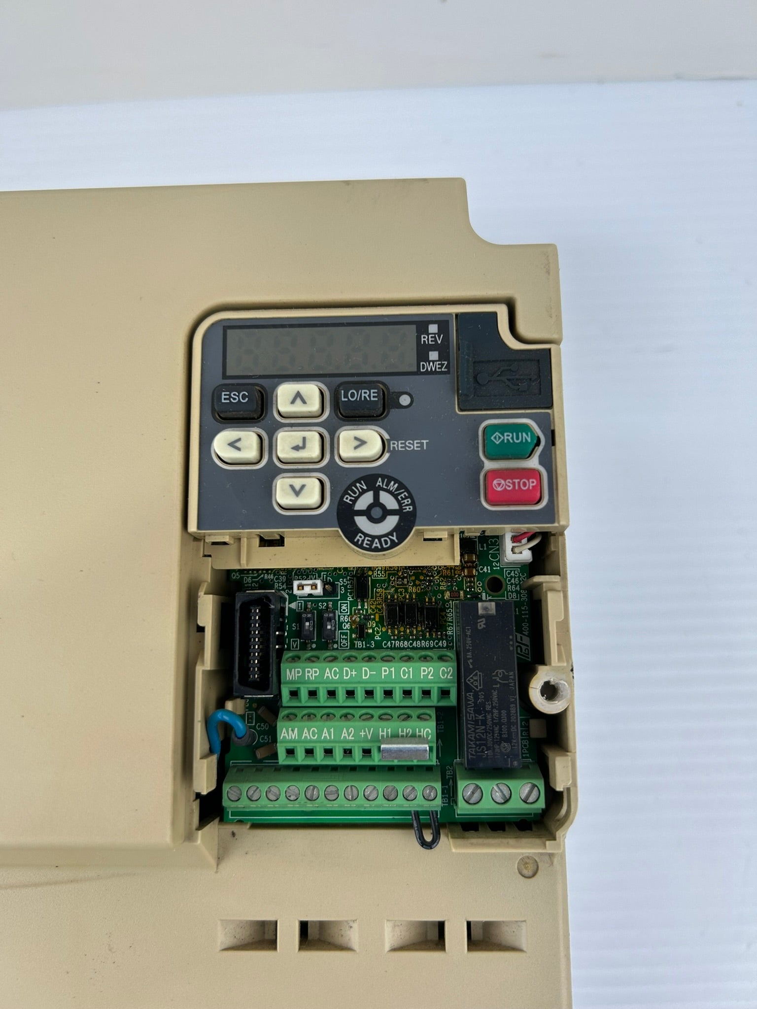 Yaskawa Electric CIPR-GA50U4038ABAA-AAAASA Industrial AC Drive Rev A No Top Cov