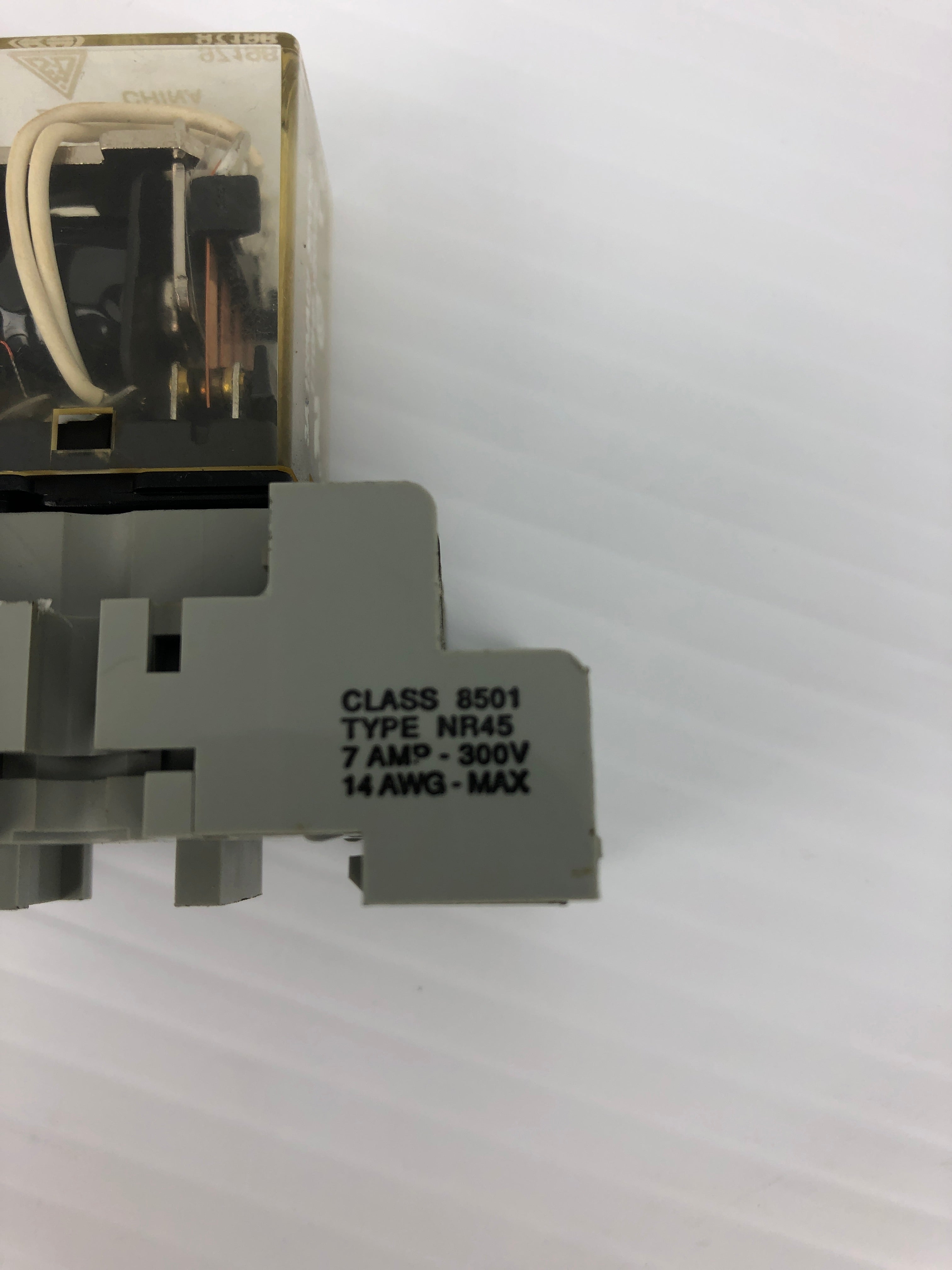 Magnecraft W78CSX-3 Relay with Square D Base NR45 8501